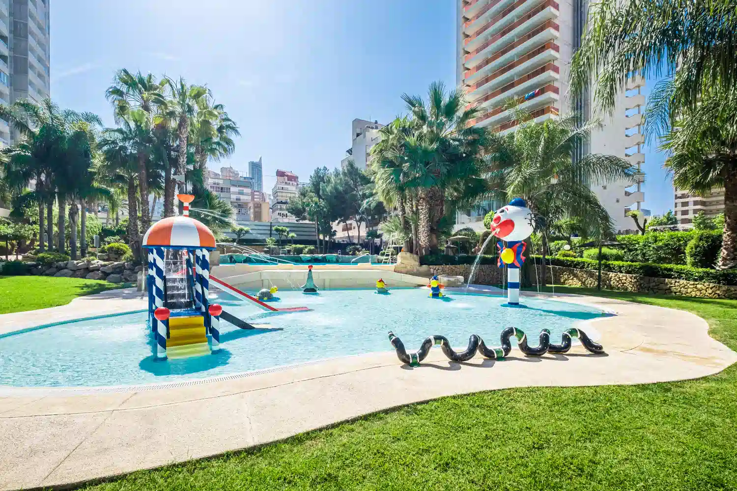 Alquilar Apartamento en Benidorm Gemelos 22 15B imagen-1