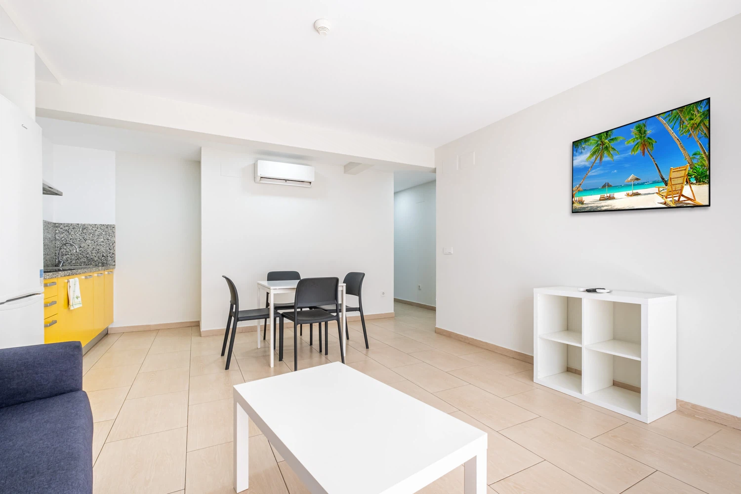 Alquilar Casa en Benidorm Apartamentos La Rosita Old Town B-3 imagen-4