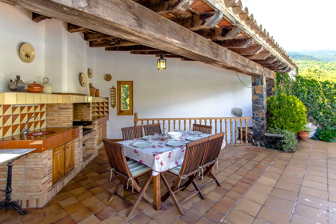 Rent Villa in  Rosa Xavier les Planes d'Hostoles 561.271 picture-2