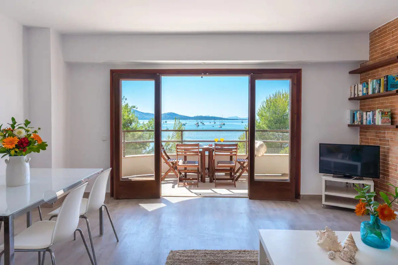 Alquilar Apartamento en  APARTAMENTO VORAMAR II FIRST LINE PINE WALK imagen-1