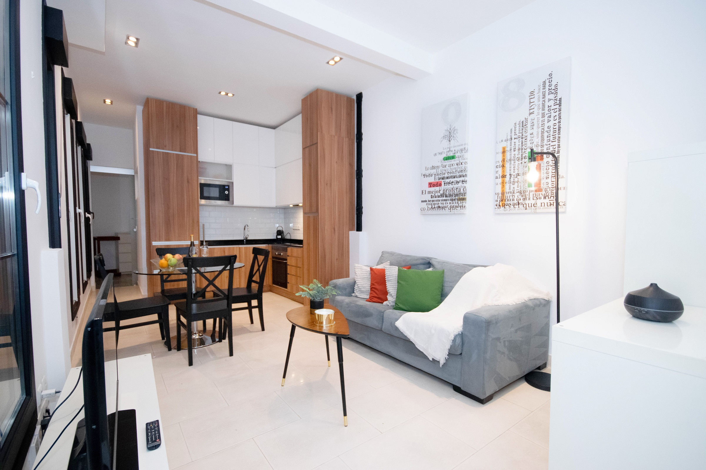 Ferienwohnung in Madrid buchen M (MIN24) Apartamento con Encanto en Malasaña Bild-1