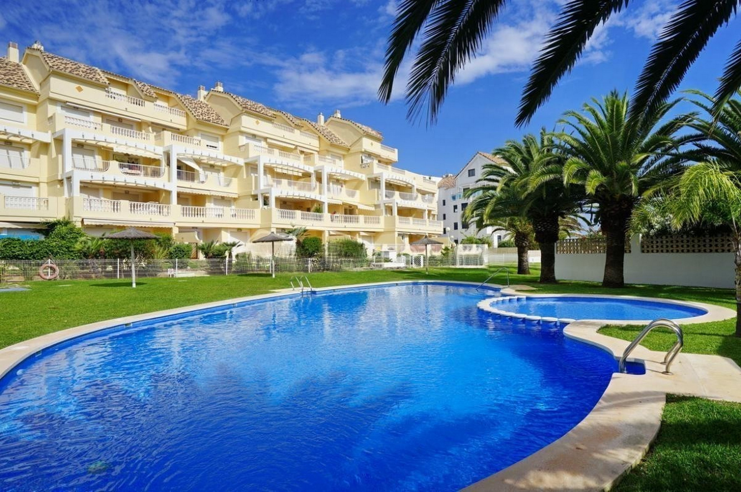 Rent Apartment in Denia PB2213 picture-2