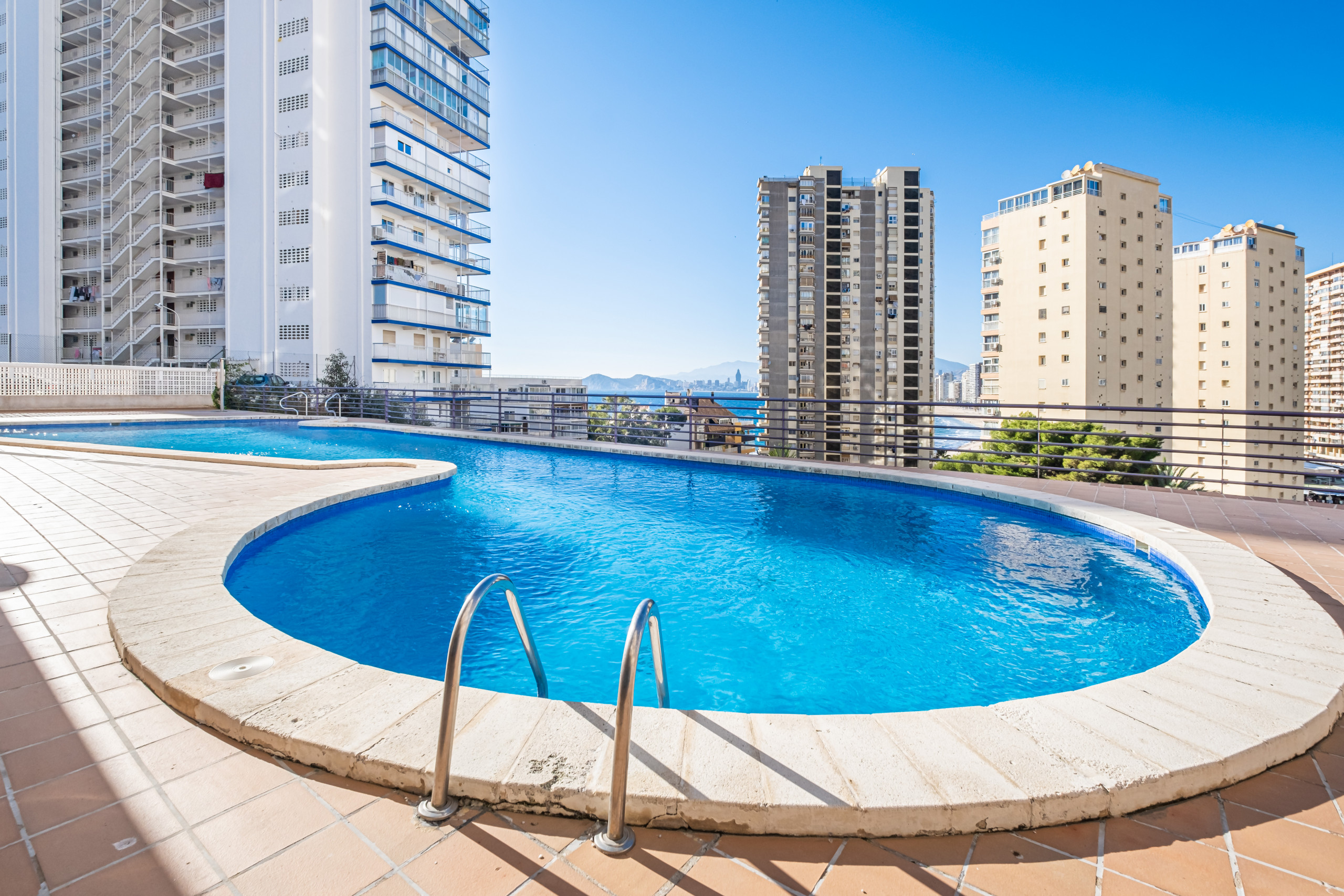 Rent Apartment in Benidorm Tropic Mar Apartment 15-A Sea Views Levante Beach picture-4