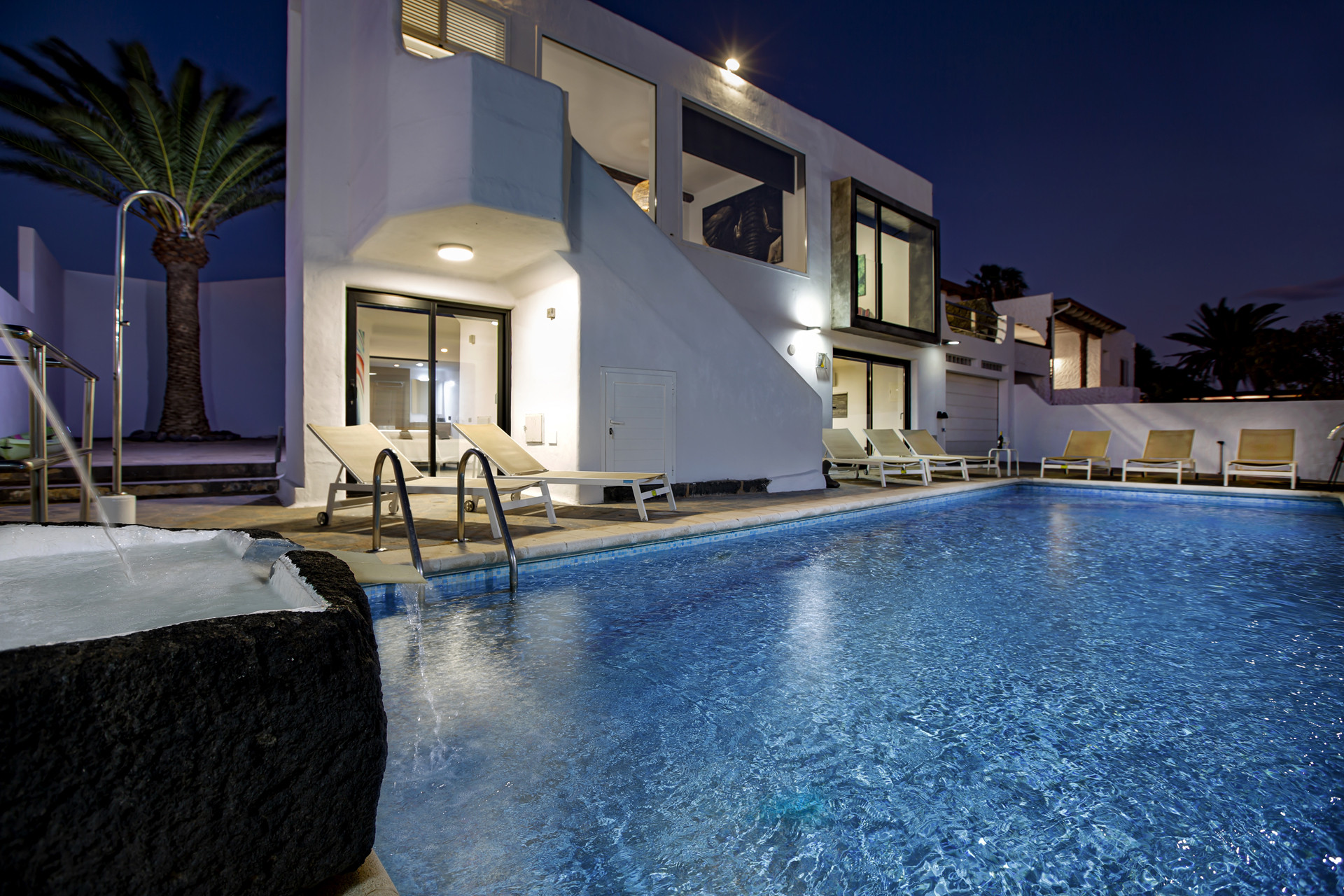 Rent Villa in Arrecife Villa Atlantico - Villasexperience picture-12