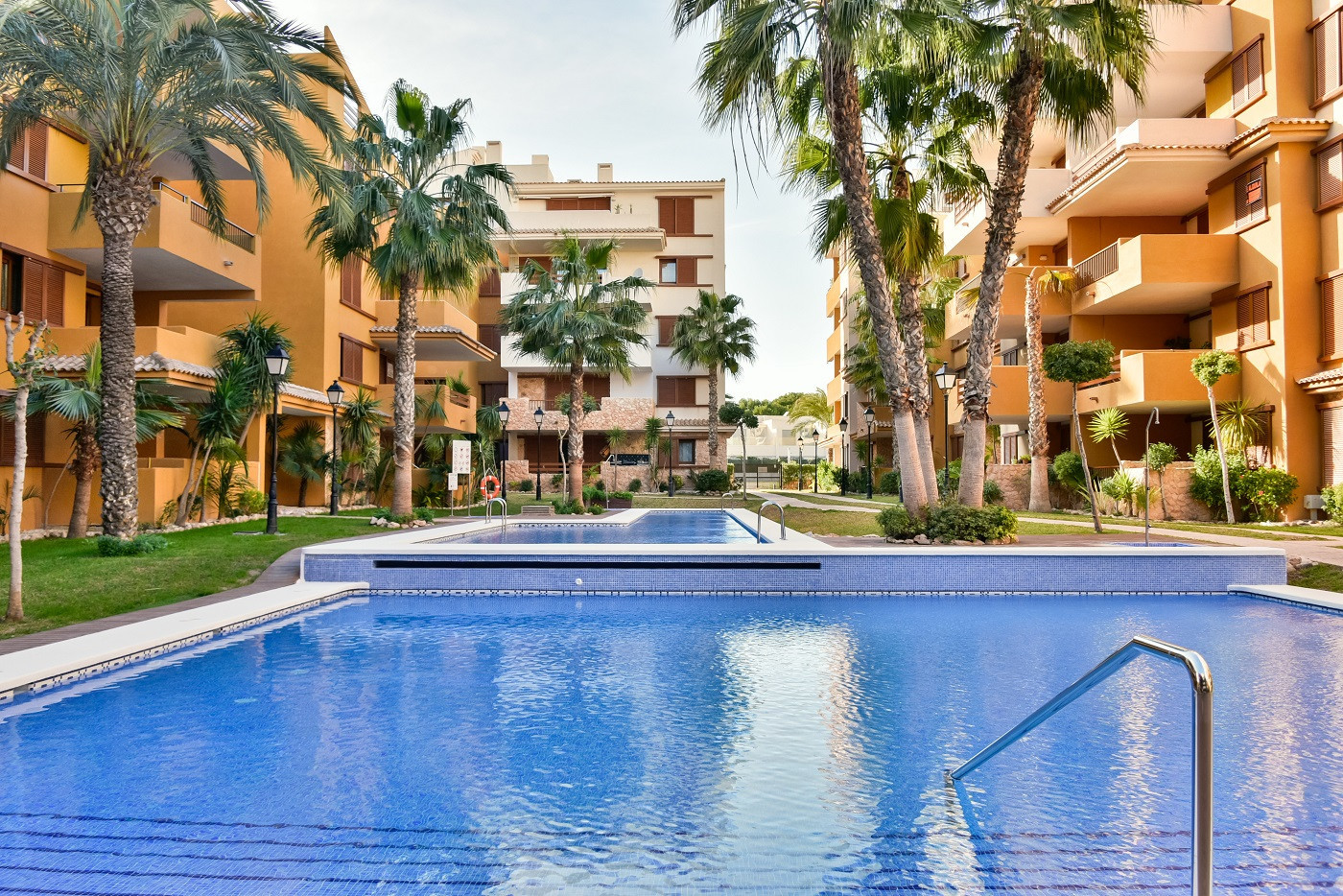 Alquilar Apartamento en Torrevieja 231  Recoleta Style Relax - Alicante Holiday imagen-0