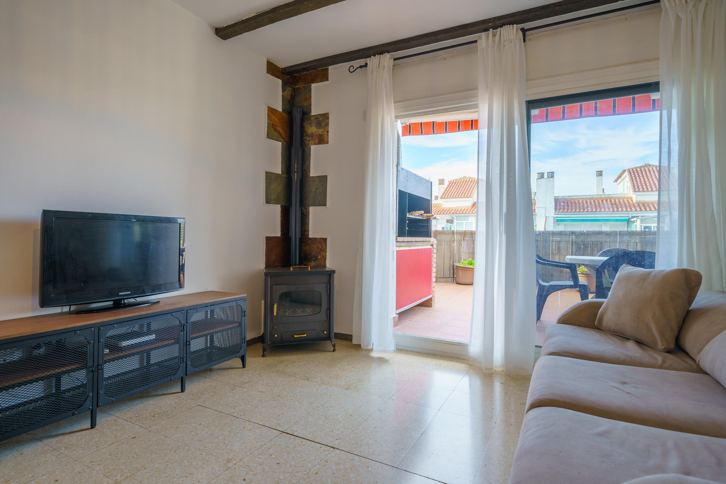 Rent Apartment in Pineda de Mar HomeHolidaysRentals Elimar - Costa Barcelona picture-1