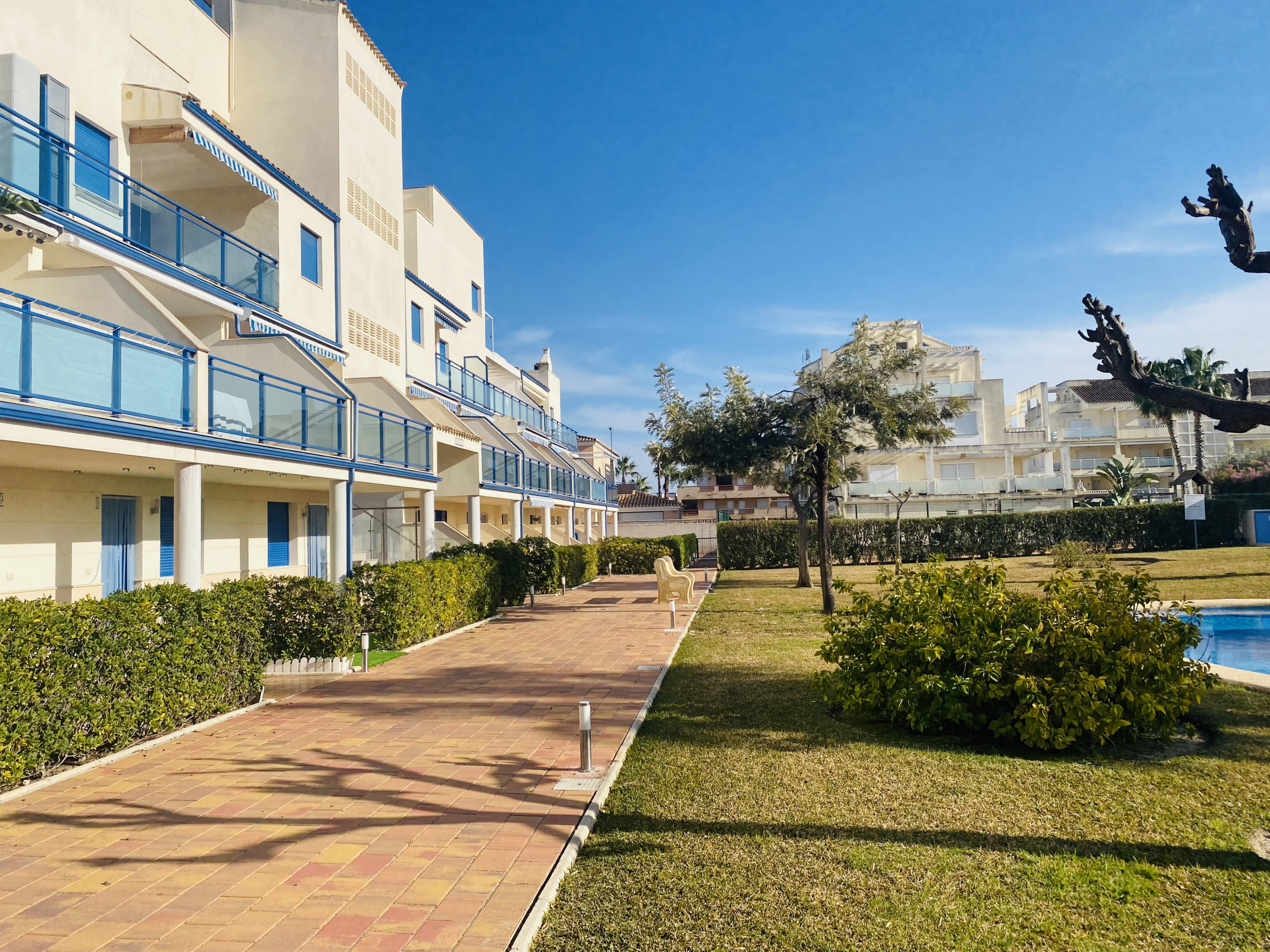 Rent Apartment in Oliva DUP902 picture-7