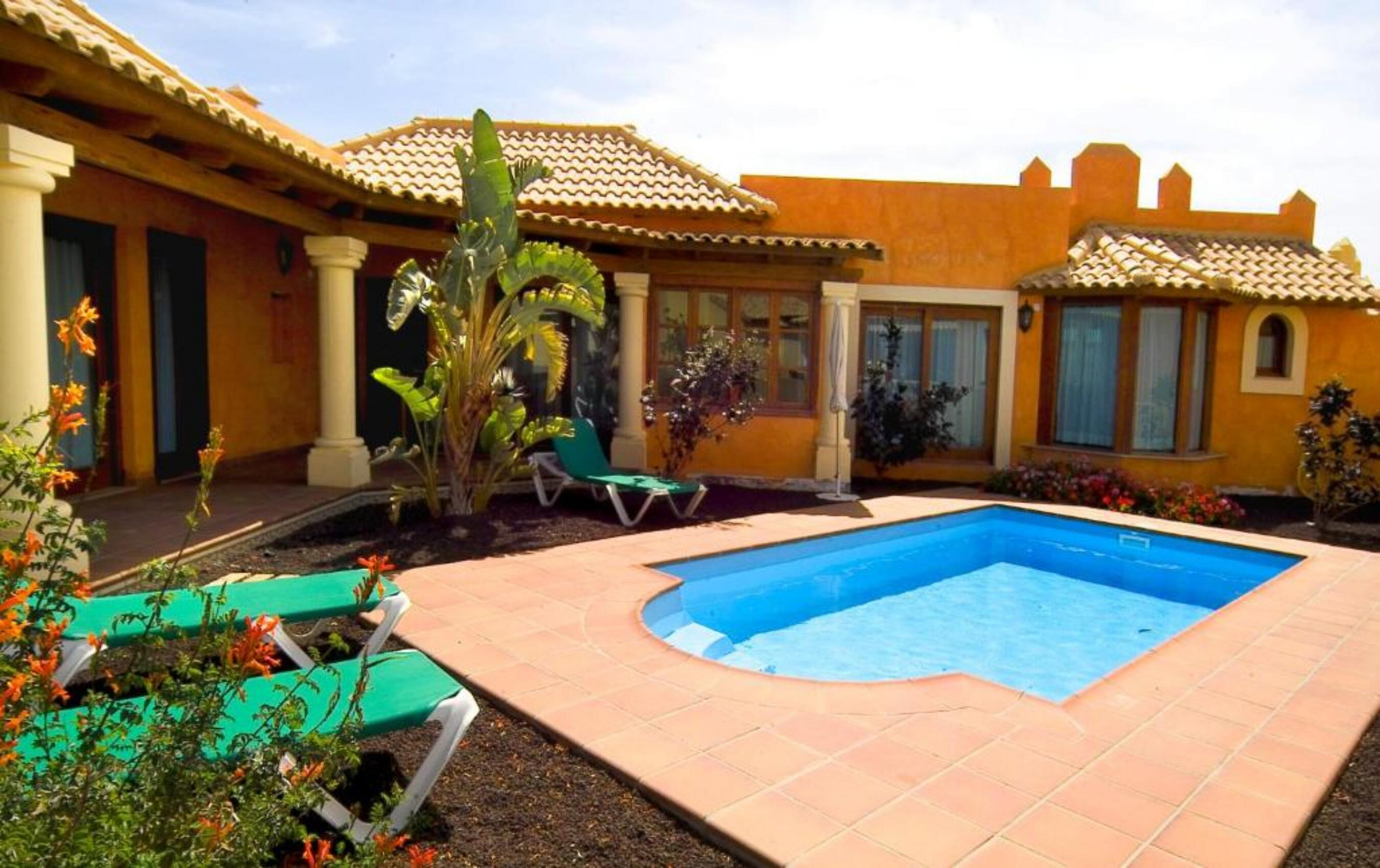 Alquilar Villa en Corralejo LBM Villa con 2 dormitorios y piscina privada imagen-0