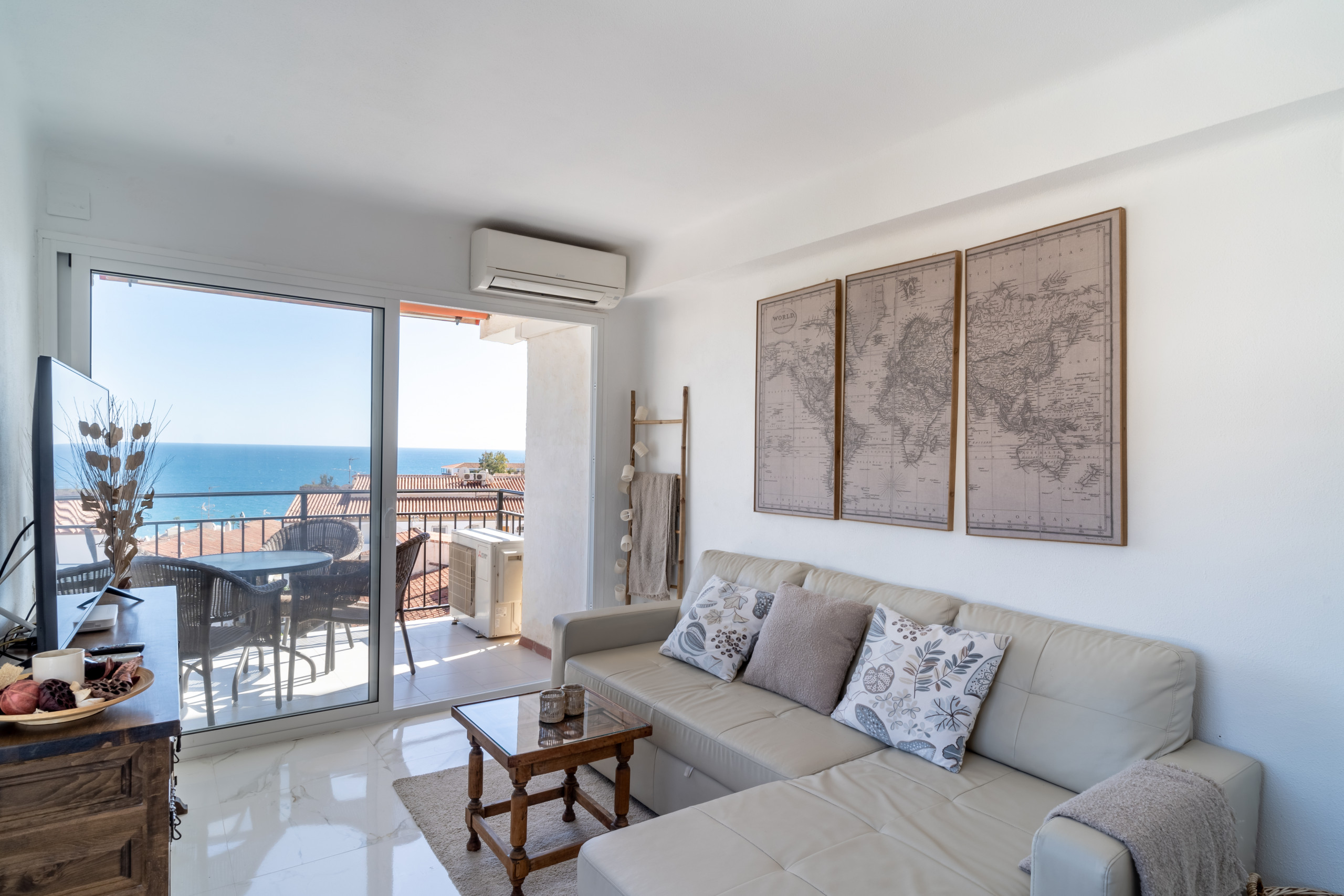 Rent Apartment in Nerja Miami 44 Seaview  Casasol picture-4