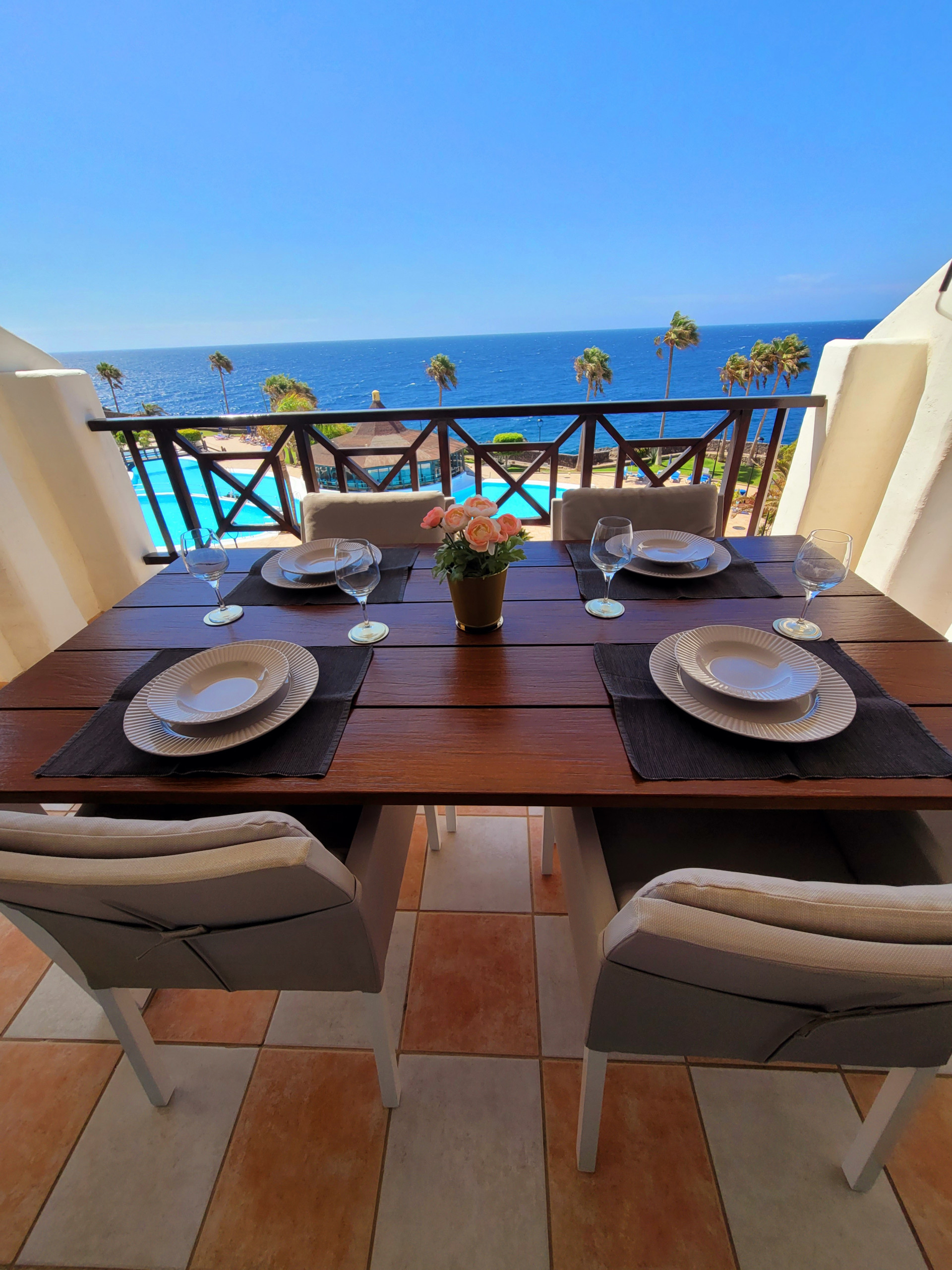 Rent Apartment in Costa del Silencio Luxus Apartment Rocas del Mar - Meerblick picture-4