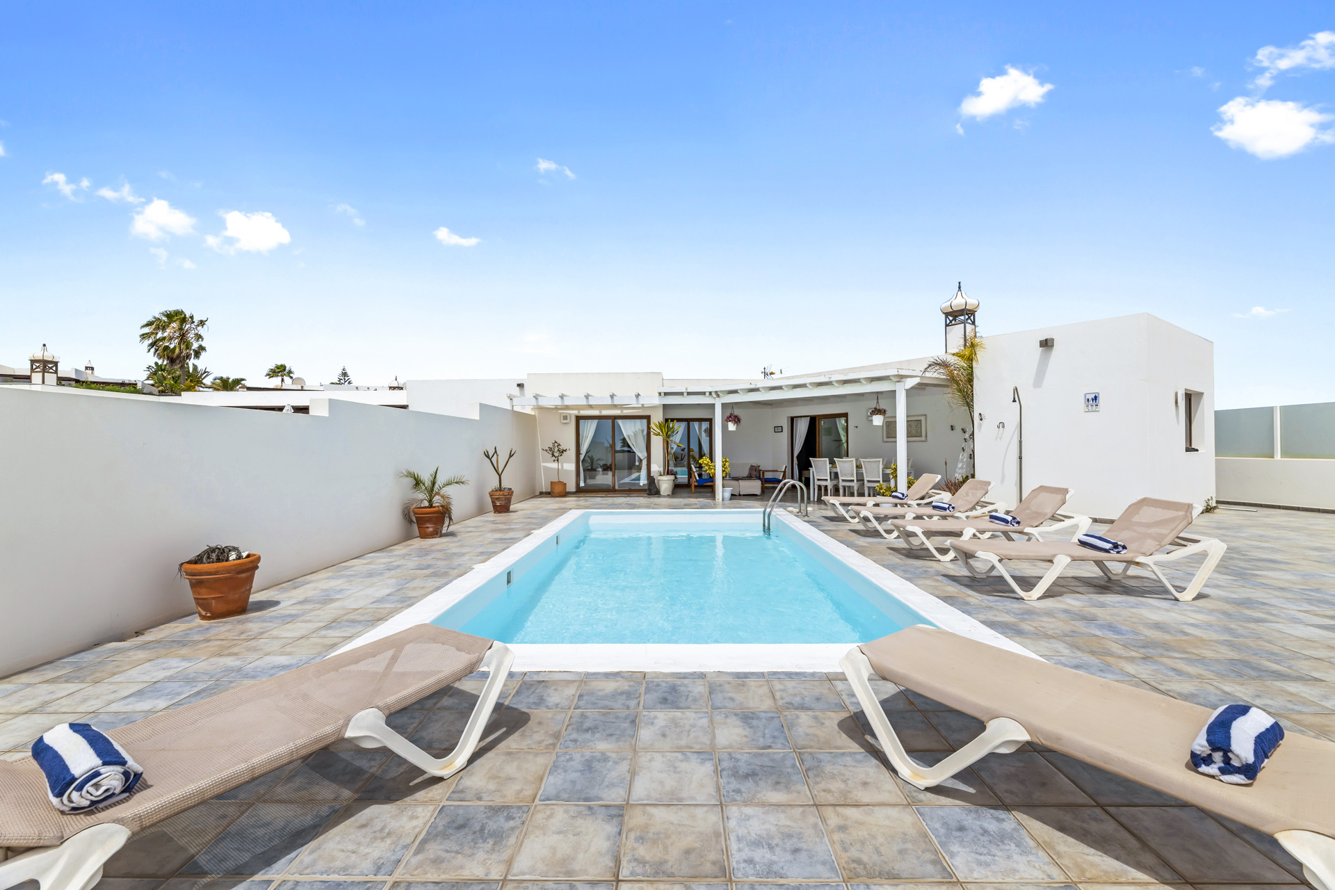 Rent Villa in Playa Blanca Villa Flora - Villasexperience picture-10