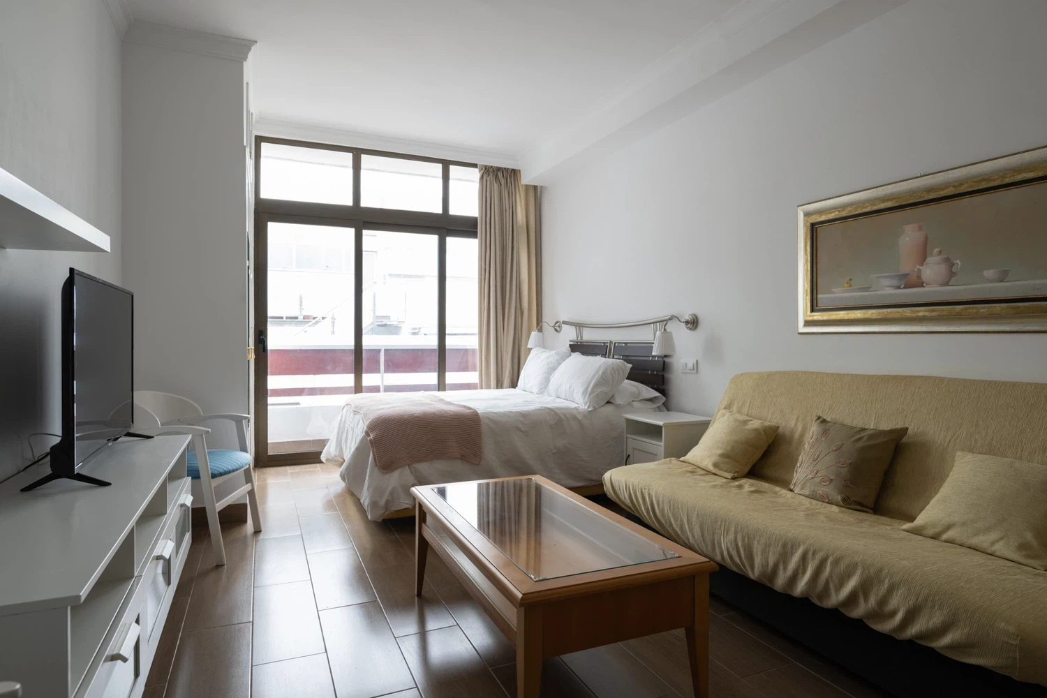 Alquilar Apartamento en Las Palmas de Gran Canaria Las Palmas. Estudio Hierro imagen-0