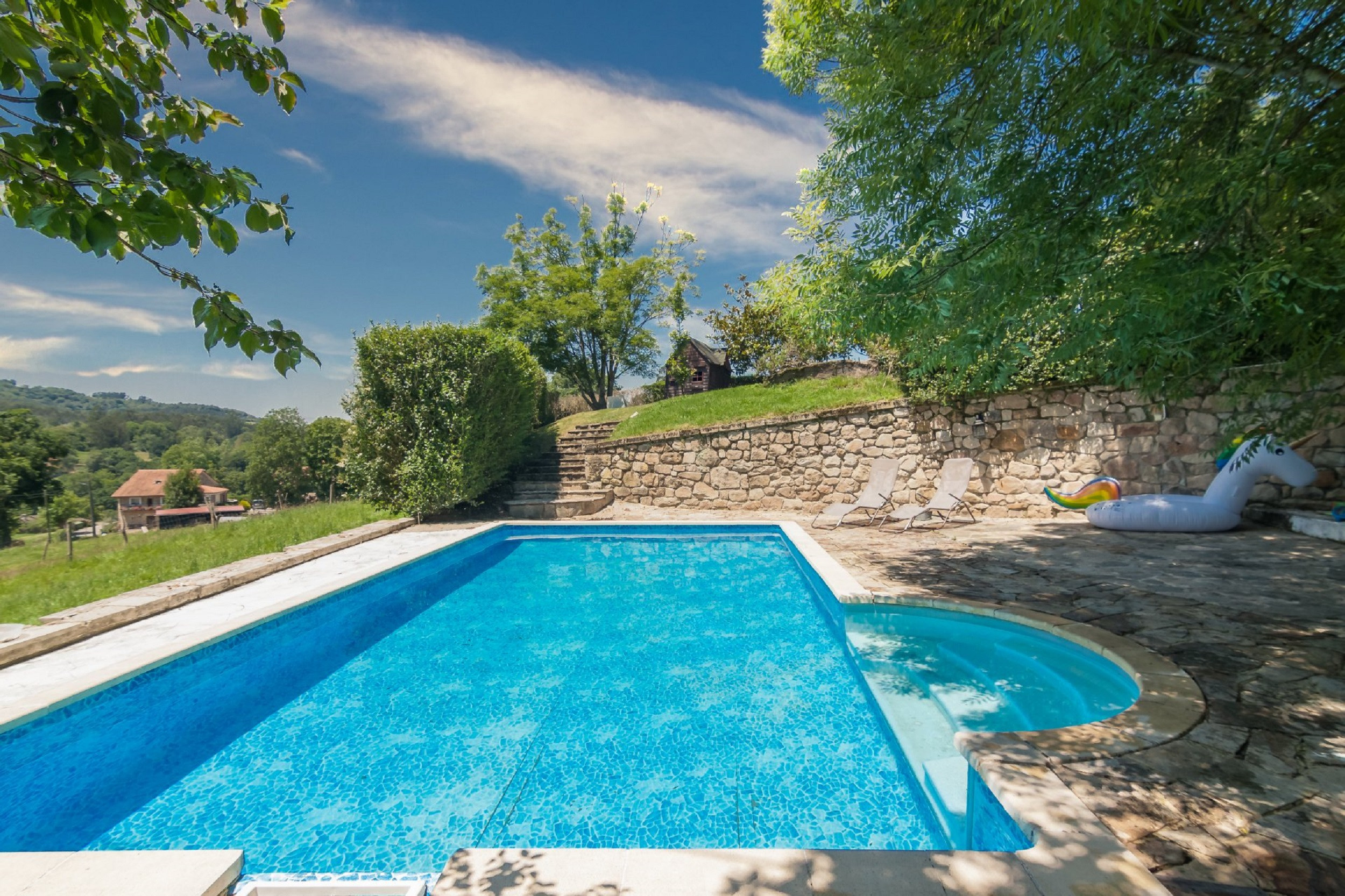 Villas con piscina en Cantabria