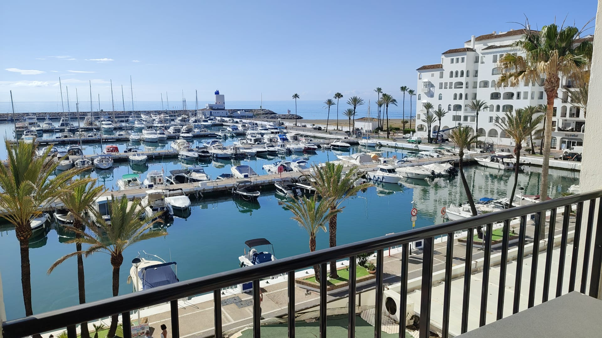 Rent Apartment in Manilva Penthouse with magical sea view in Duquesa harbour picture-1