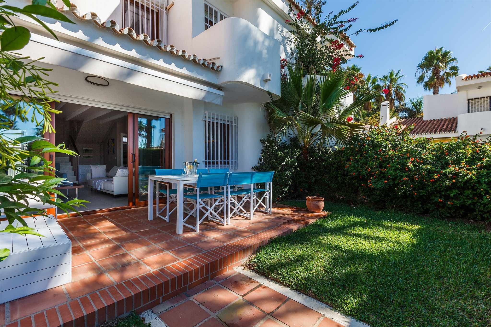 Halfvrijstaand huis in Caleta de Velez buchen A&n Luxury Seaside Traiñas Bild-8