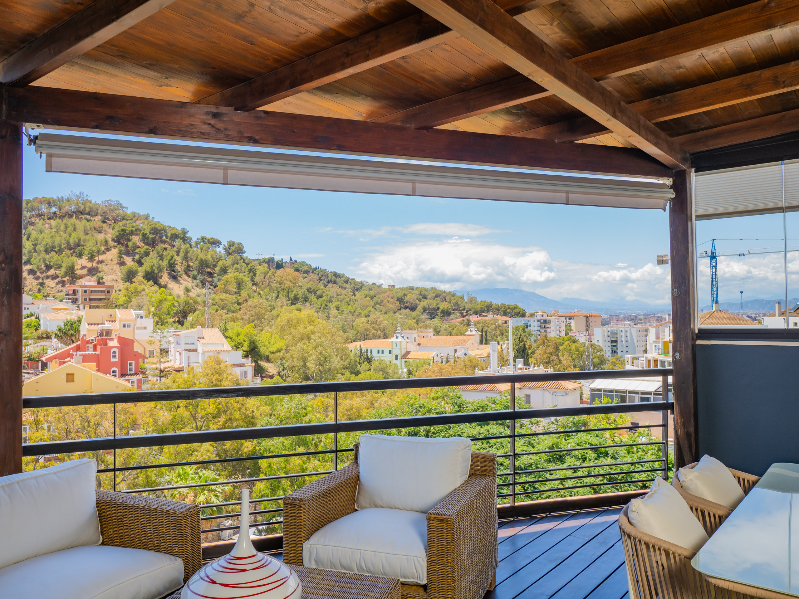 Halfvrijstaand huis in Málaga buchen Cubo's Gibralfaro Townhouse Bild-3