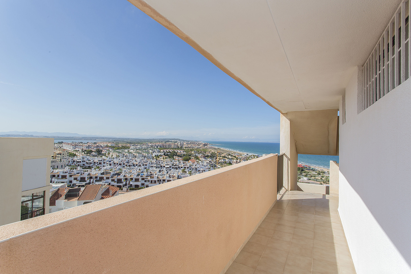 Alquilar Apartamento en Torrevieja 056 Great Sea View - Alicante Holiday imagen-7