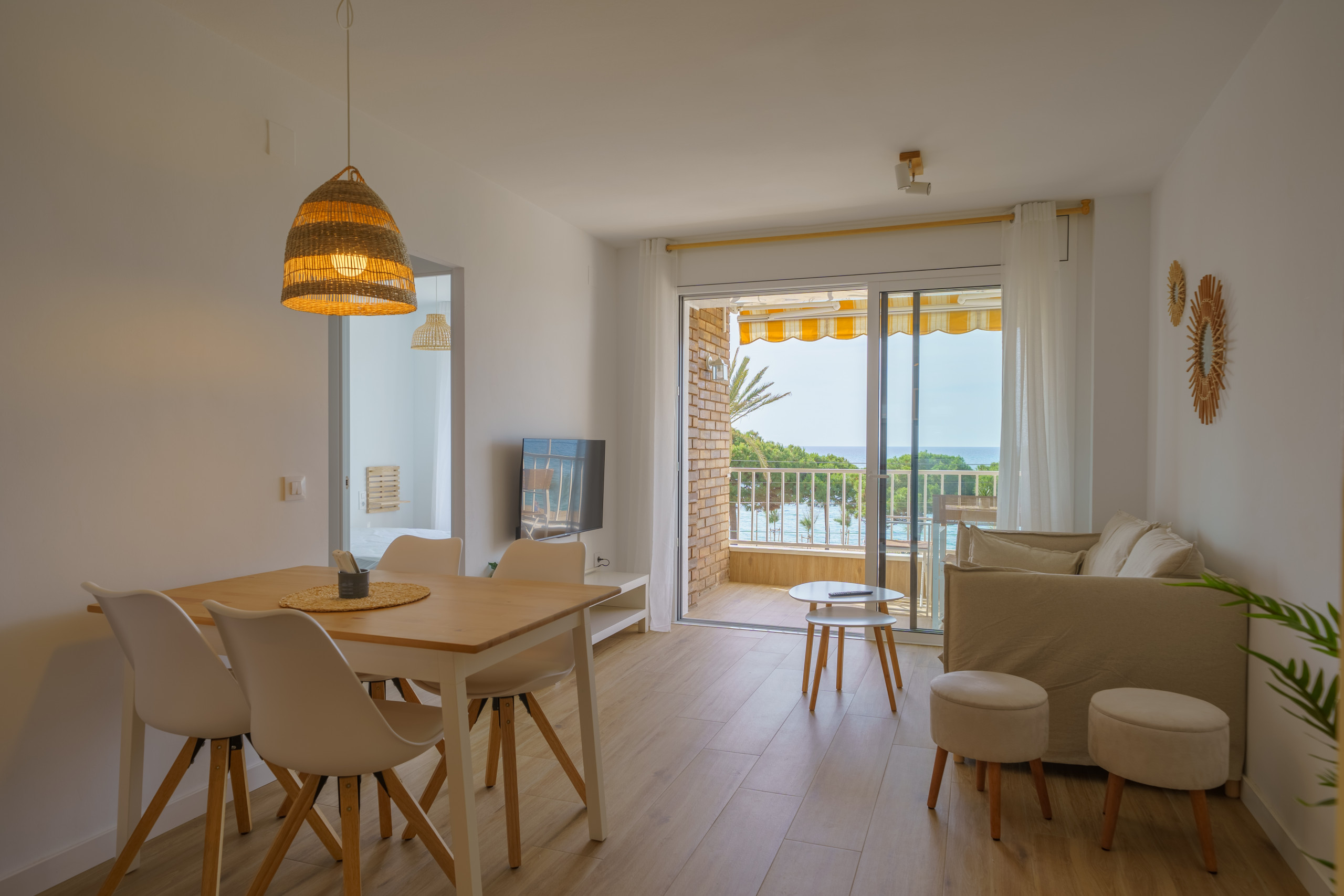 Rent Apartment in Pineda de Mar HomeHolidaysRentals Delmare - Costa Barcelona picture-5