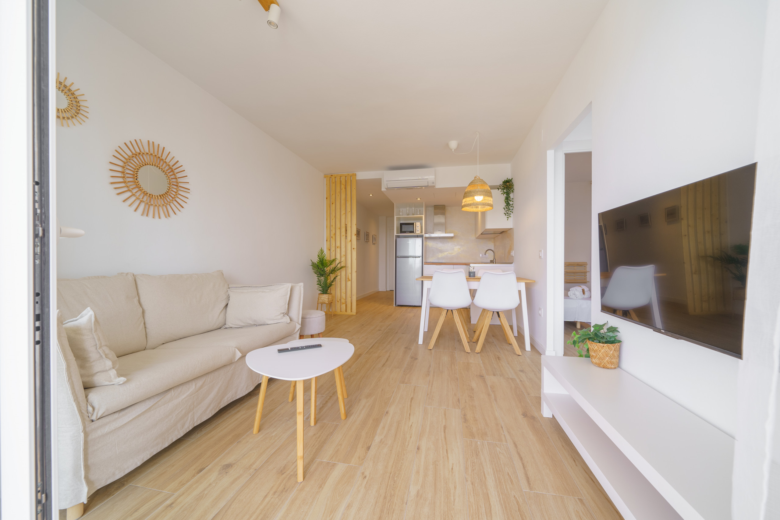 Rent Apartment in Pineda de Mar HomeHolidaysRentals Delmare - Costa Barcelona picture-4