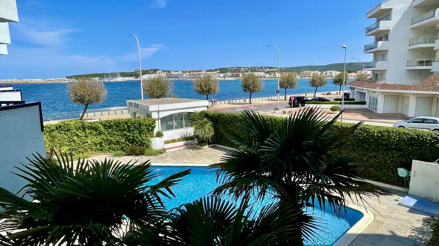 Alquilar Apartamento en L'Escala PASSEIG DEL MAR 1 imagen-0