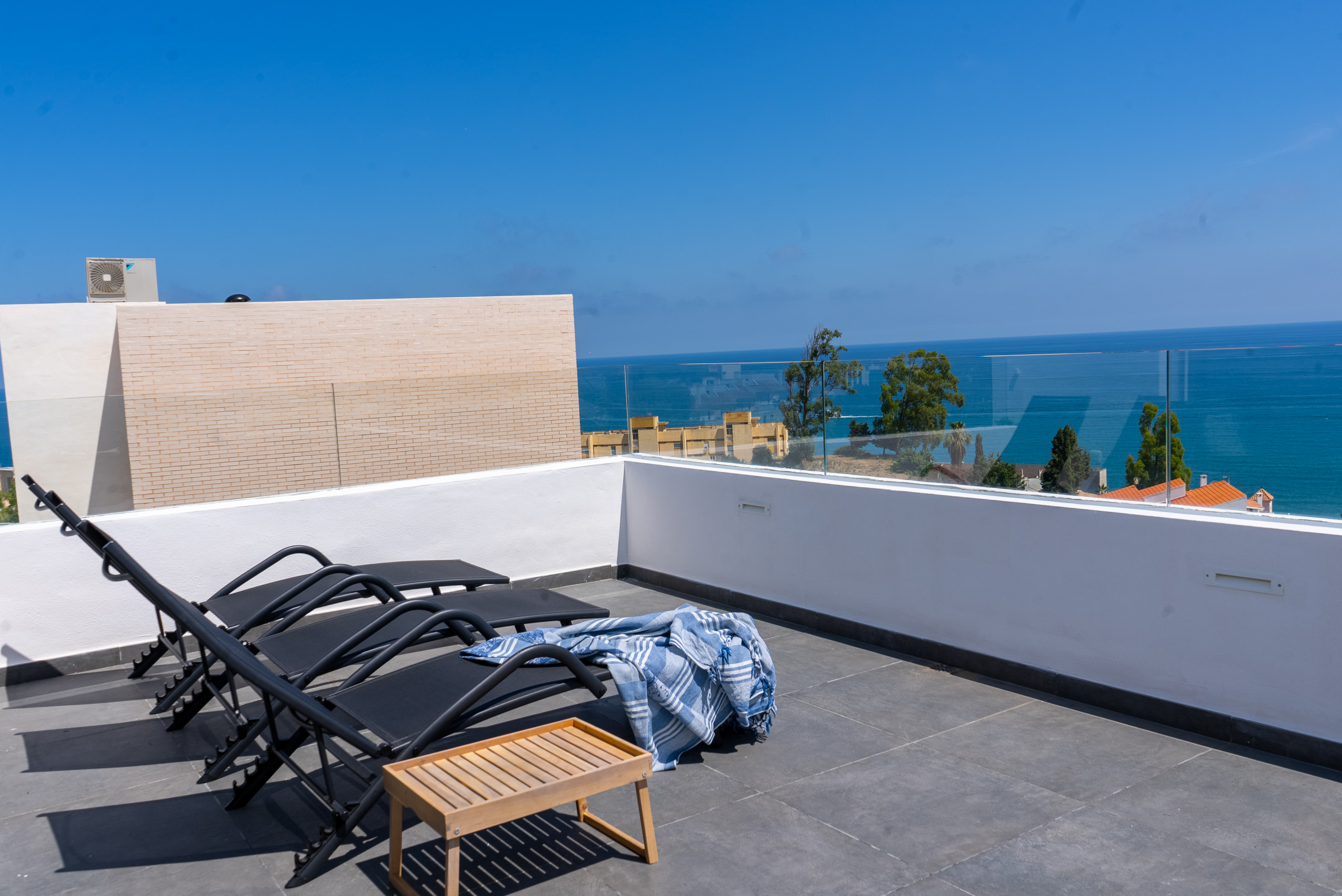 Halfvrijstaand huis in Fuengirola buchen 4 Bed Residential Palm Beach Fuengirola C6 Bild-1