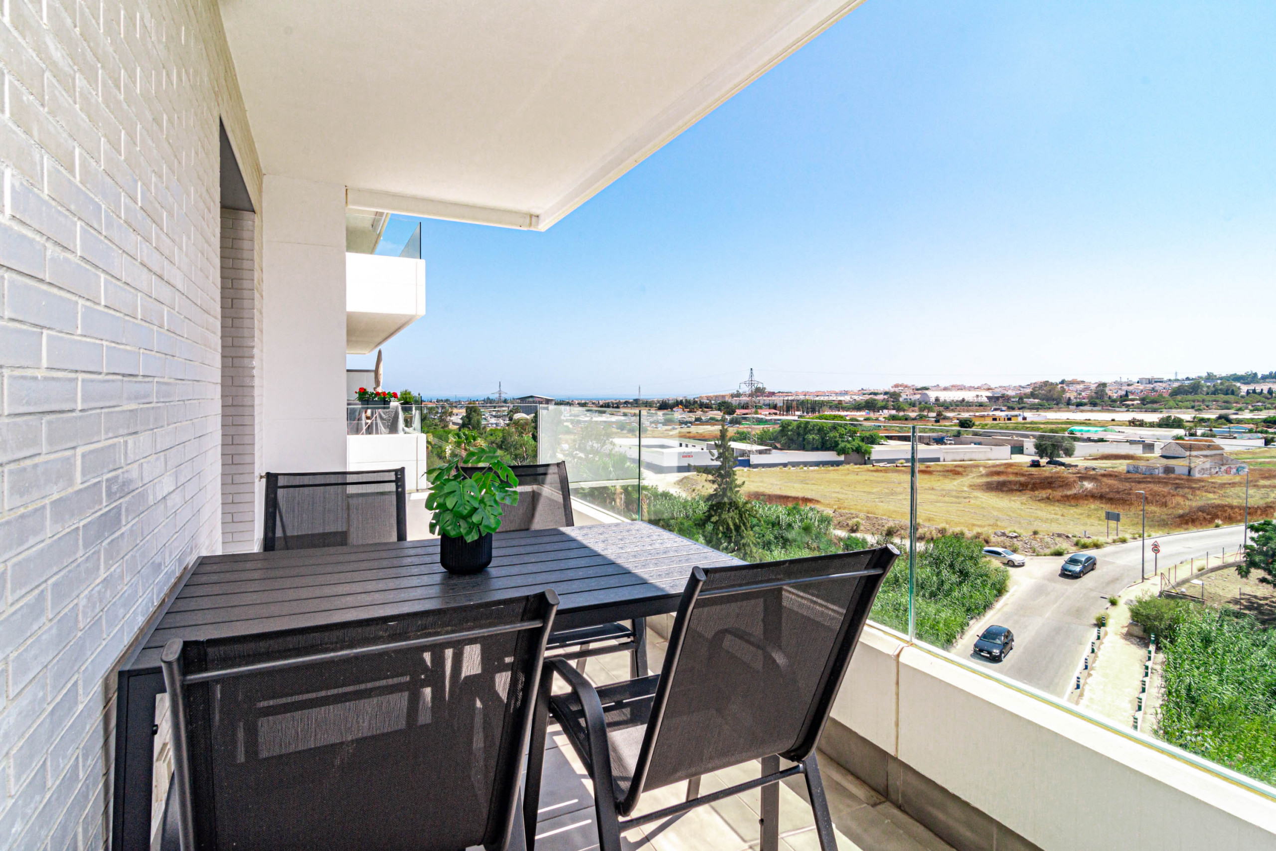 Rent Apartment in Nueva Andalucia JG5.4A- Modern apartment with nice views picture-3