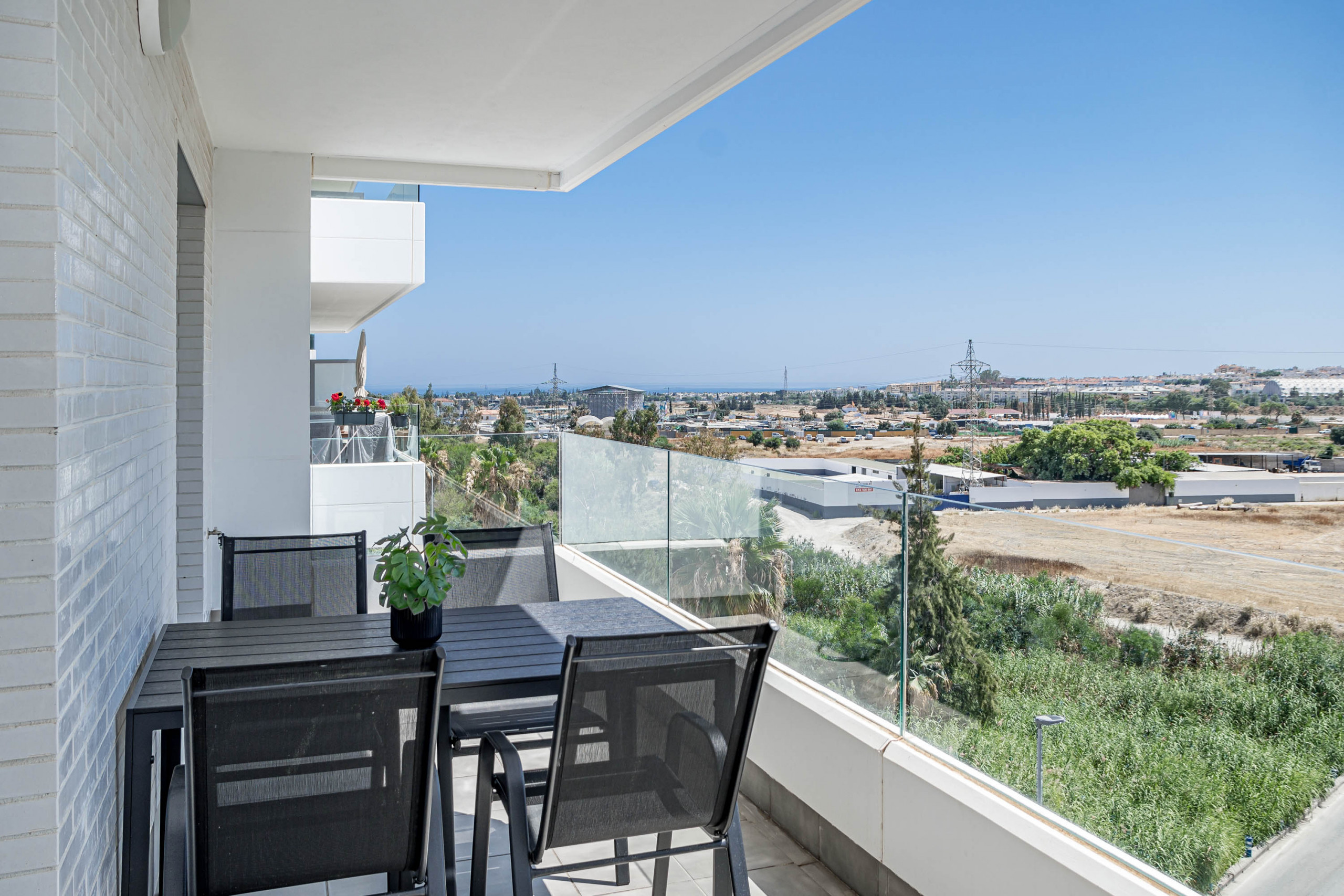 Alquilar Apartamento en Nueva Andalucia JG5.4A- Modern apartment with nice views imagen-7