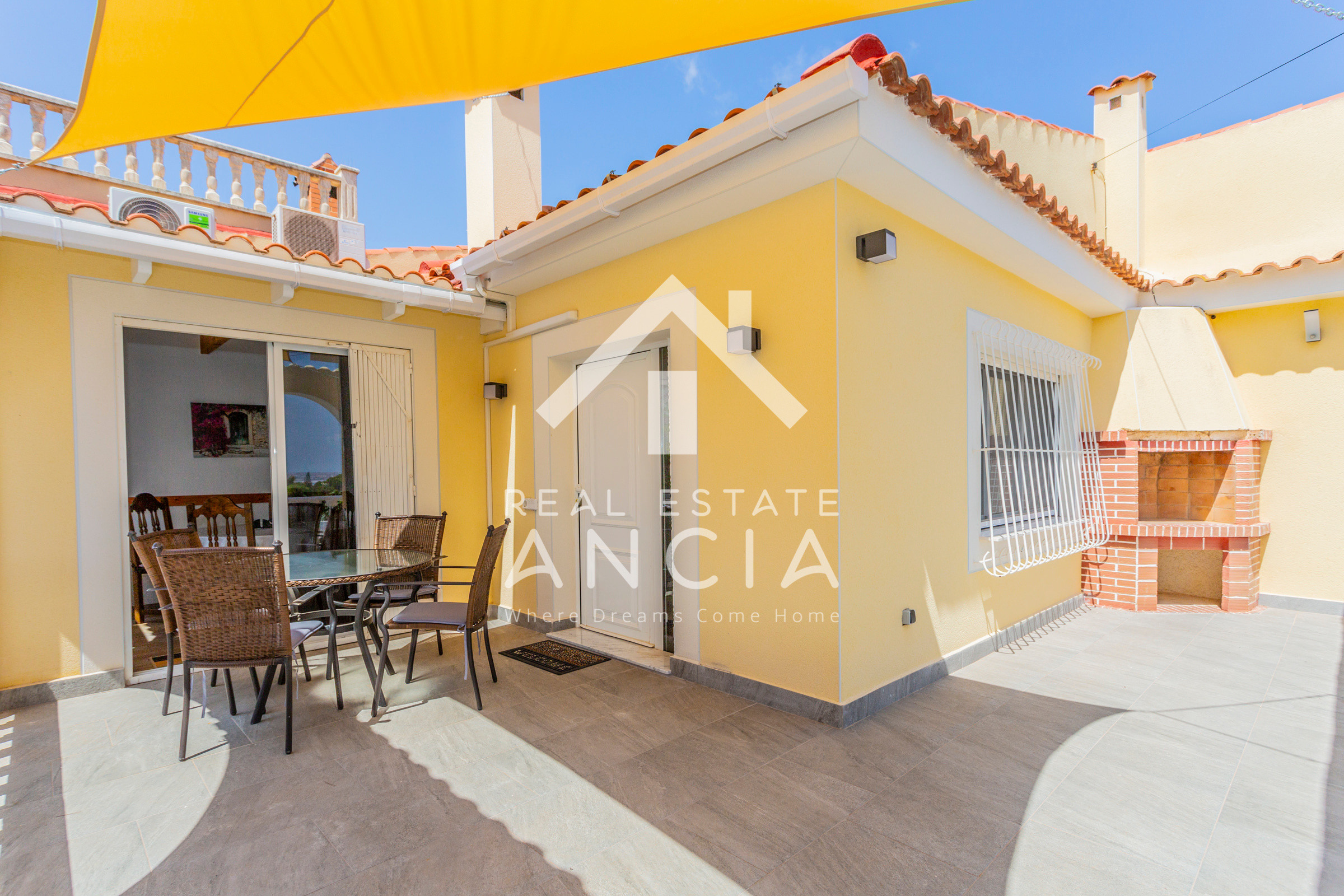 Rent House in Torrevieja Villa Sonrisa picture-4