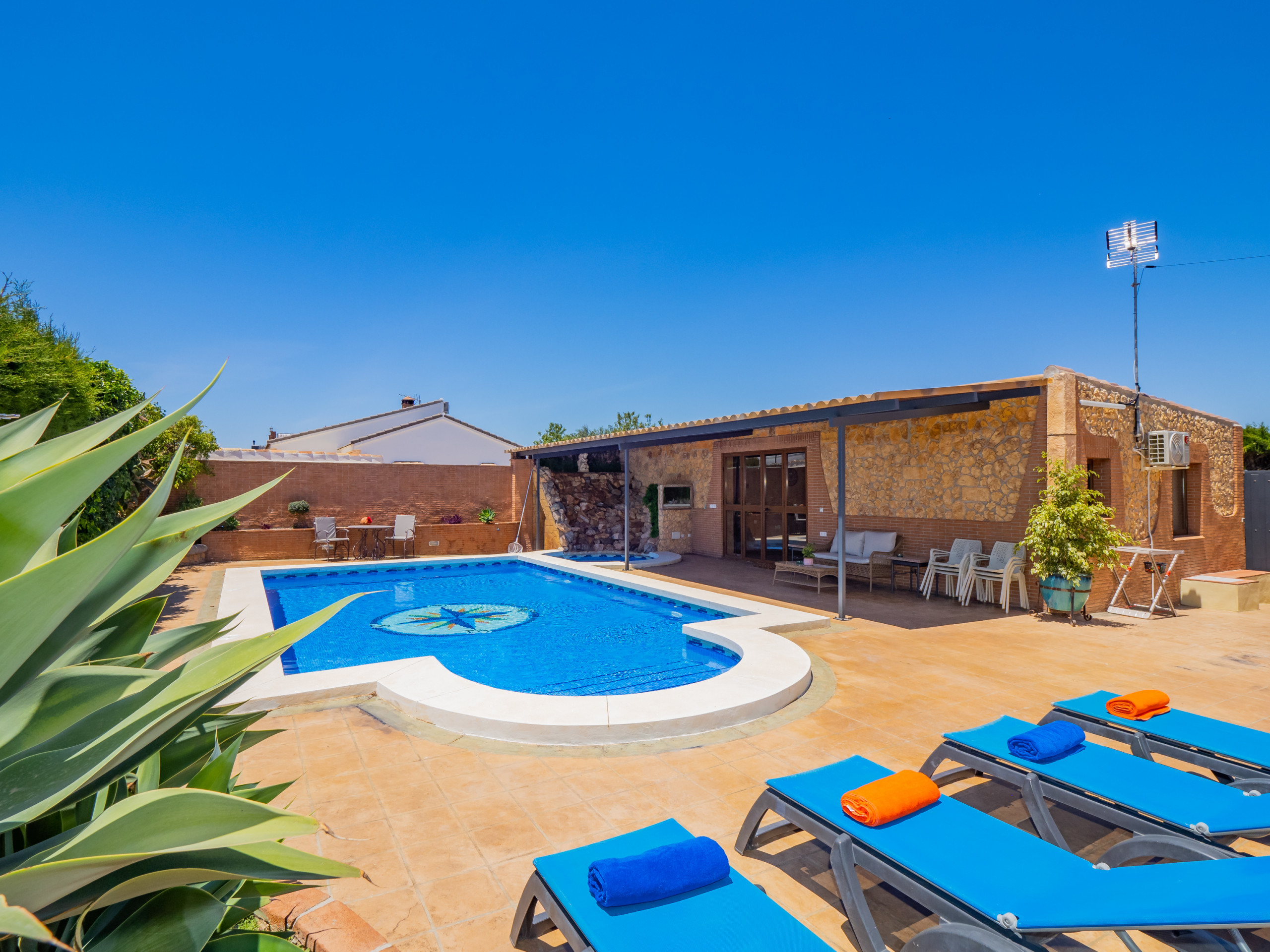 Ferienhaus in Alhaurín de la Torre buchen Cubo's Casa Moncayo del Aguila Family Bild-1