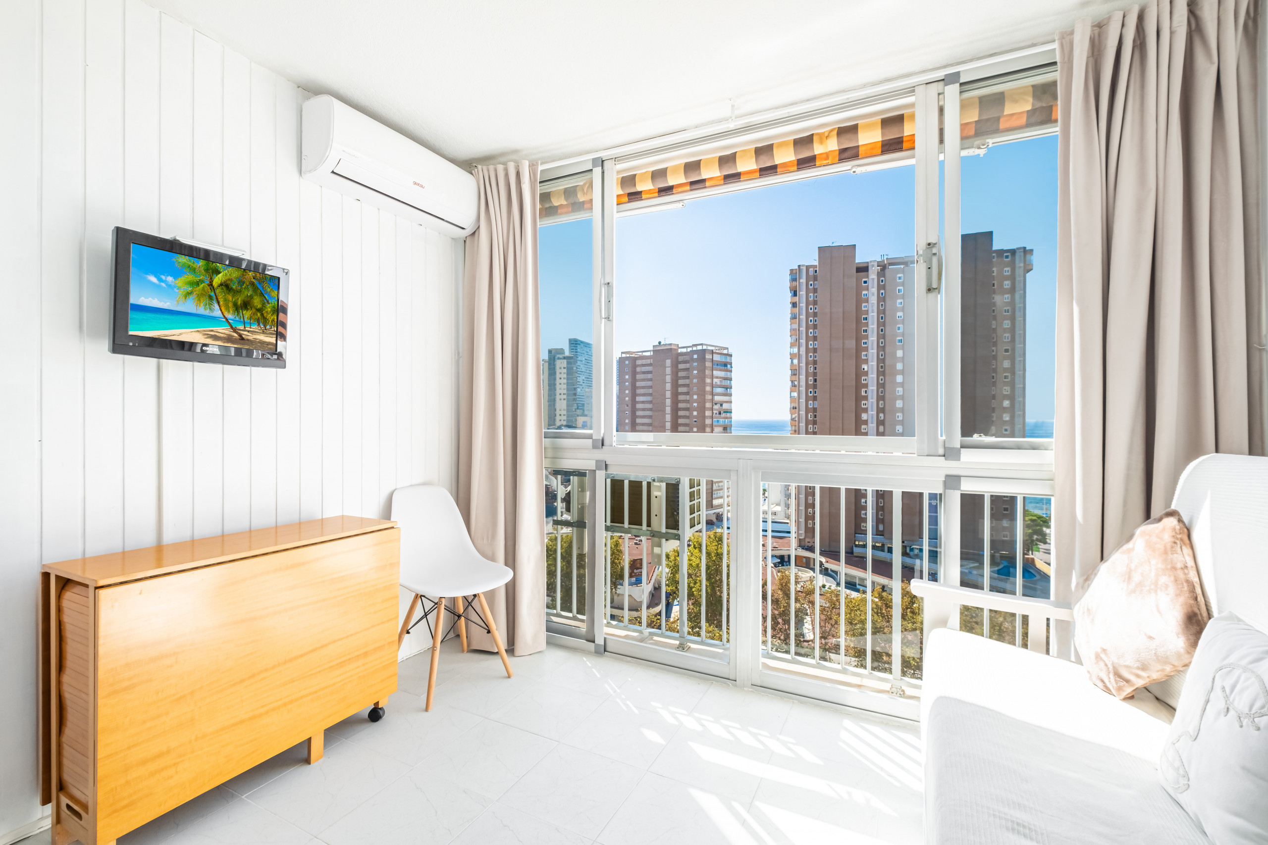 Rent Apartment in Benidorm Albatros 13-8 Estudio Levante Beach picture-3