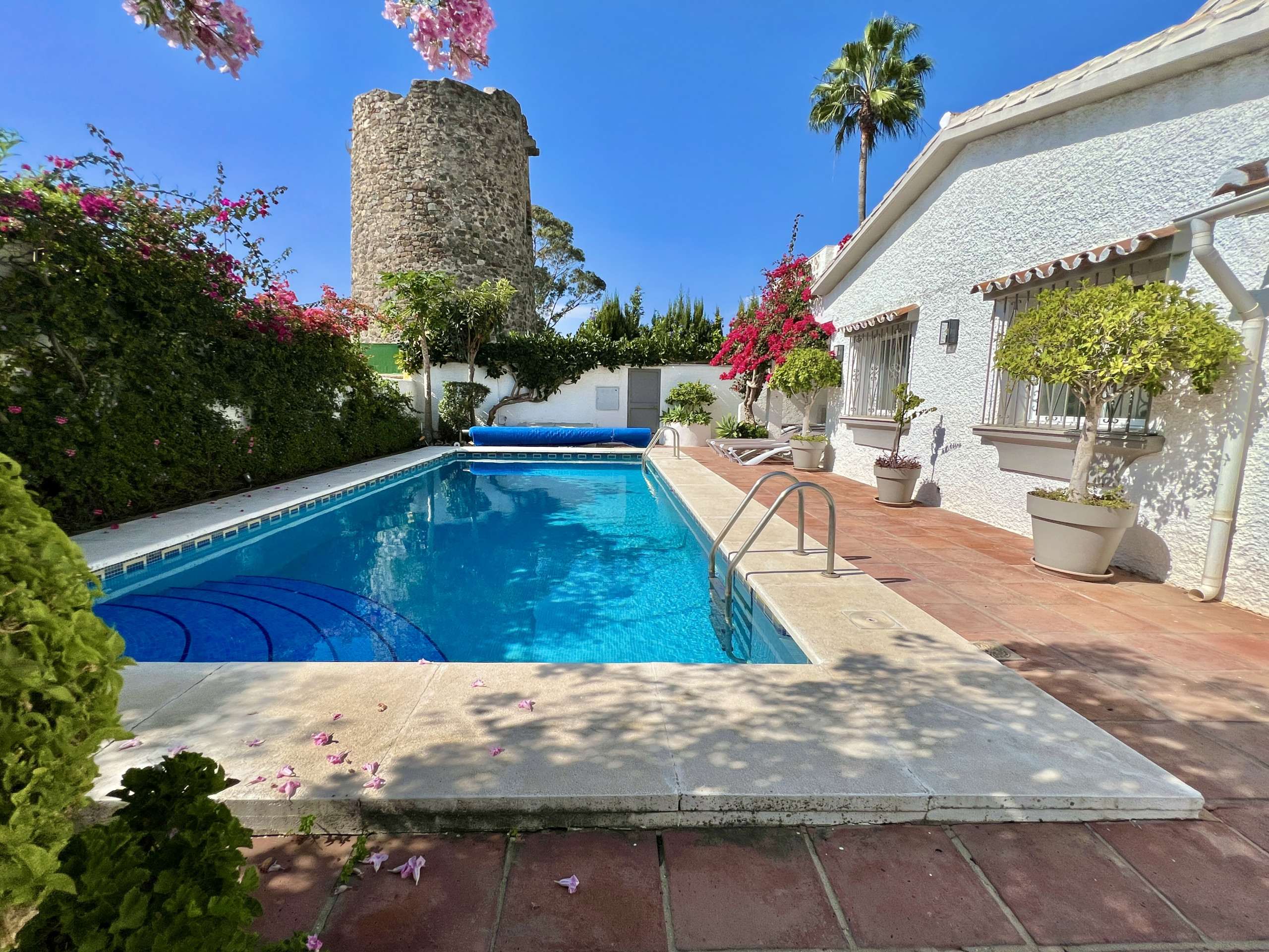 Villa in Estepona buchen 58 - villa 4 chambre , piscine privé proche de la Bild-4