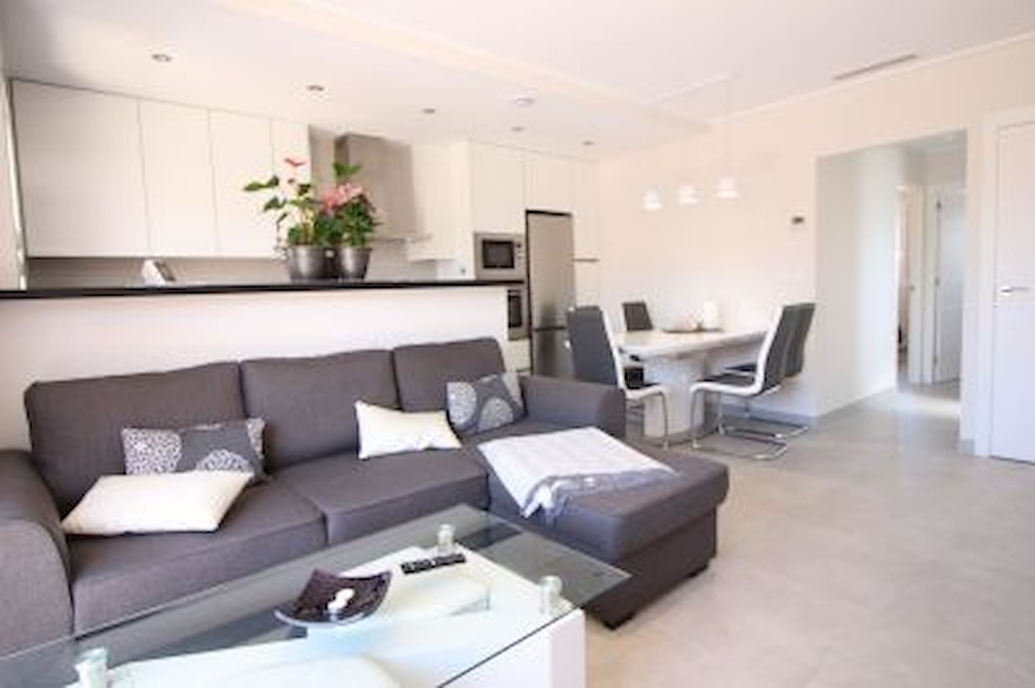 Rent Apartment in Torrevieja nava32d picture-3