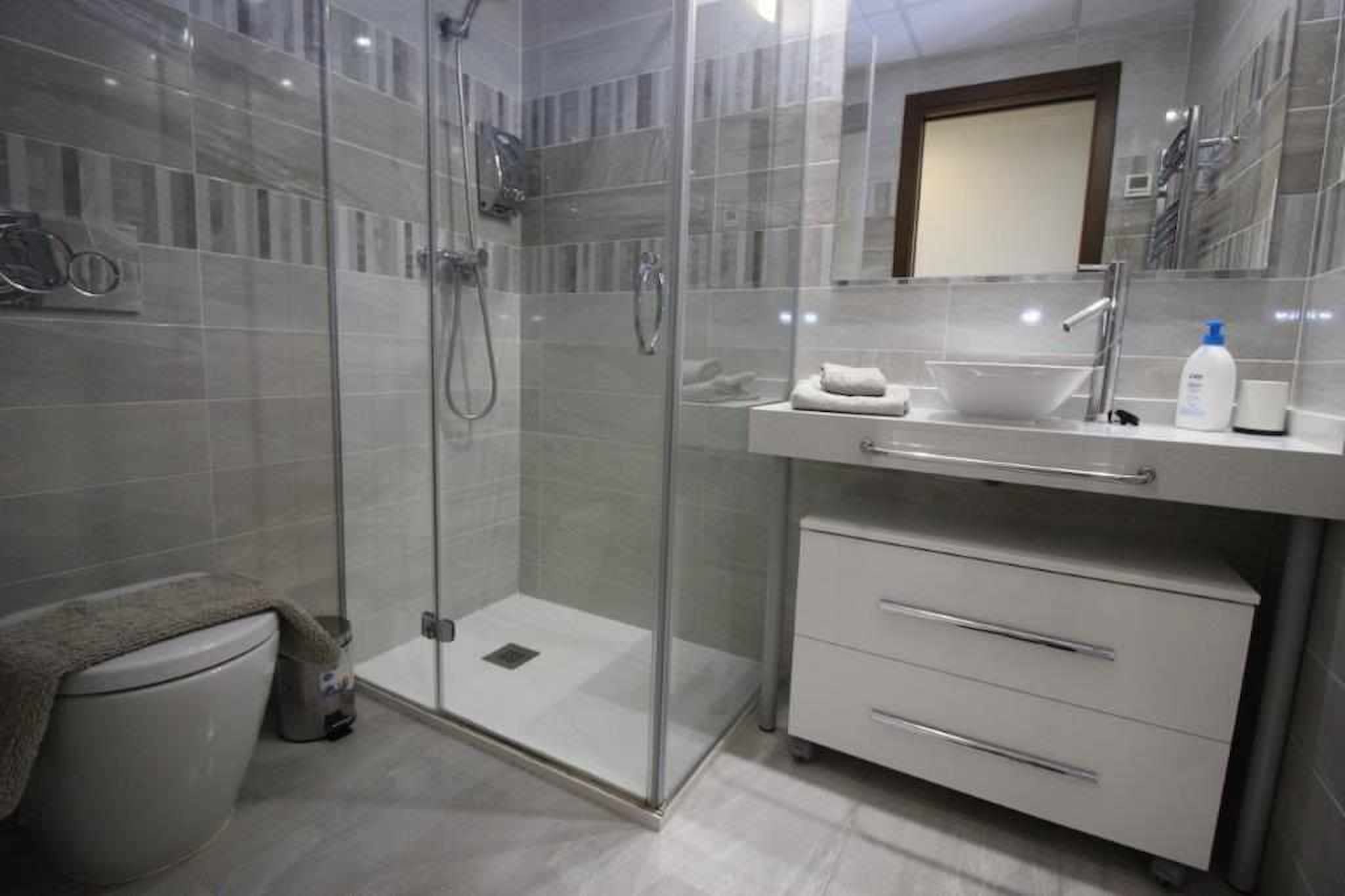 Rent Apartment in Torrevieja seas22a picture-2