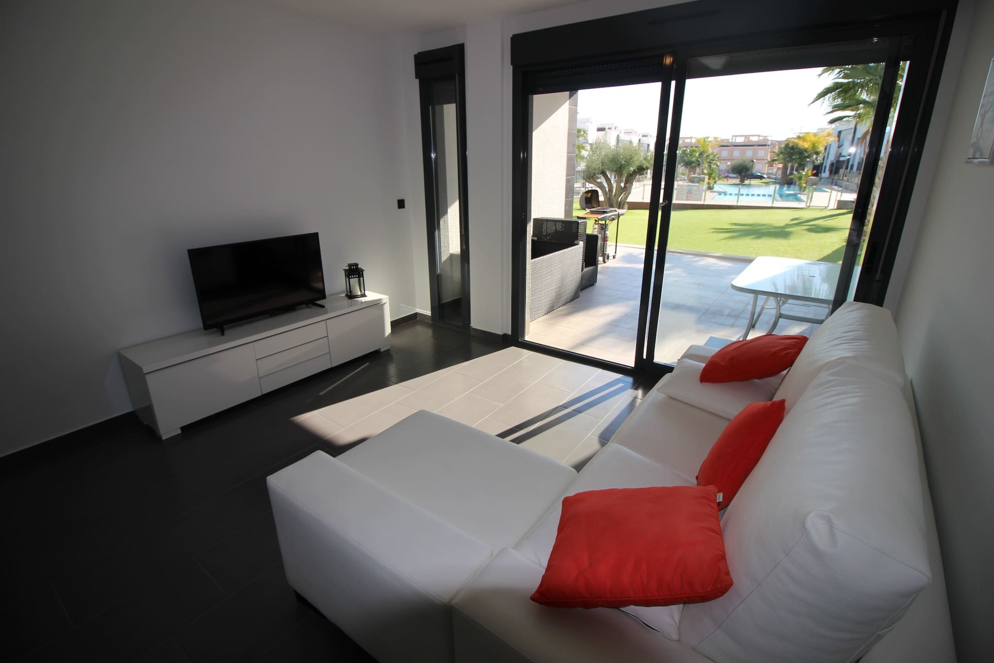 Rent Apartment in Torrevieja f7083 picture-24