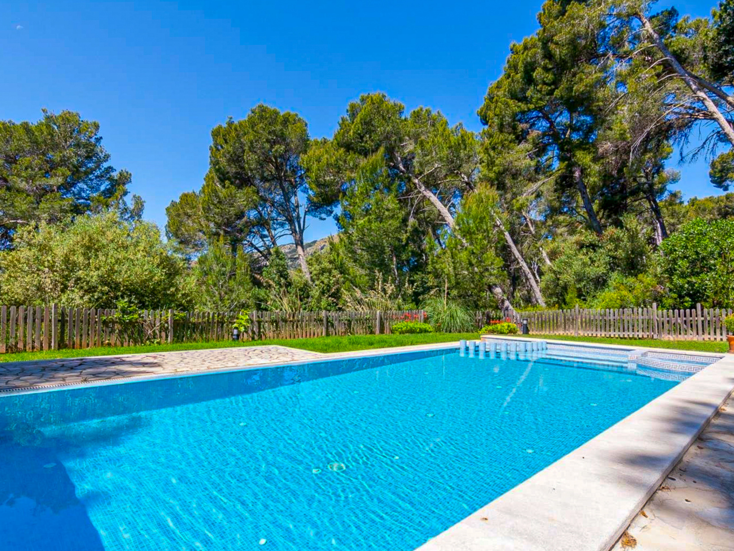 Rent Villa in  Formentor Deluxe 2, Villa 5StarsHome Mallorca picture-2