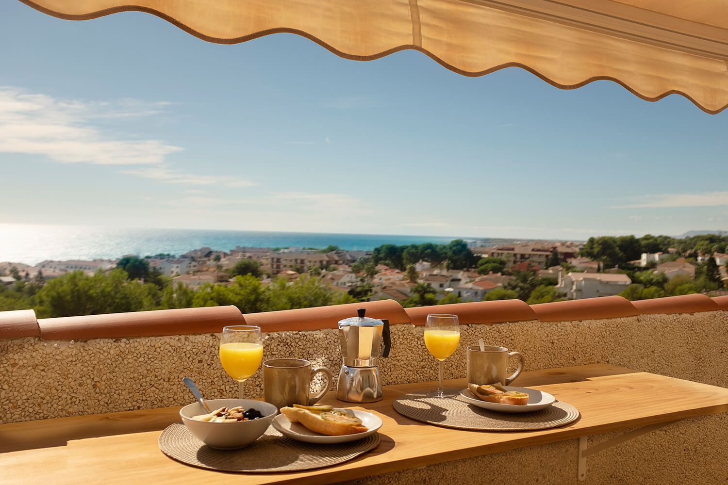 Alquilar Apartamento en  TERRAZA AZUL - Atico con vistas al mar imagen-0