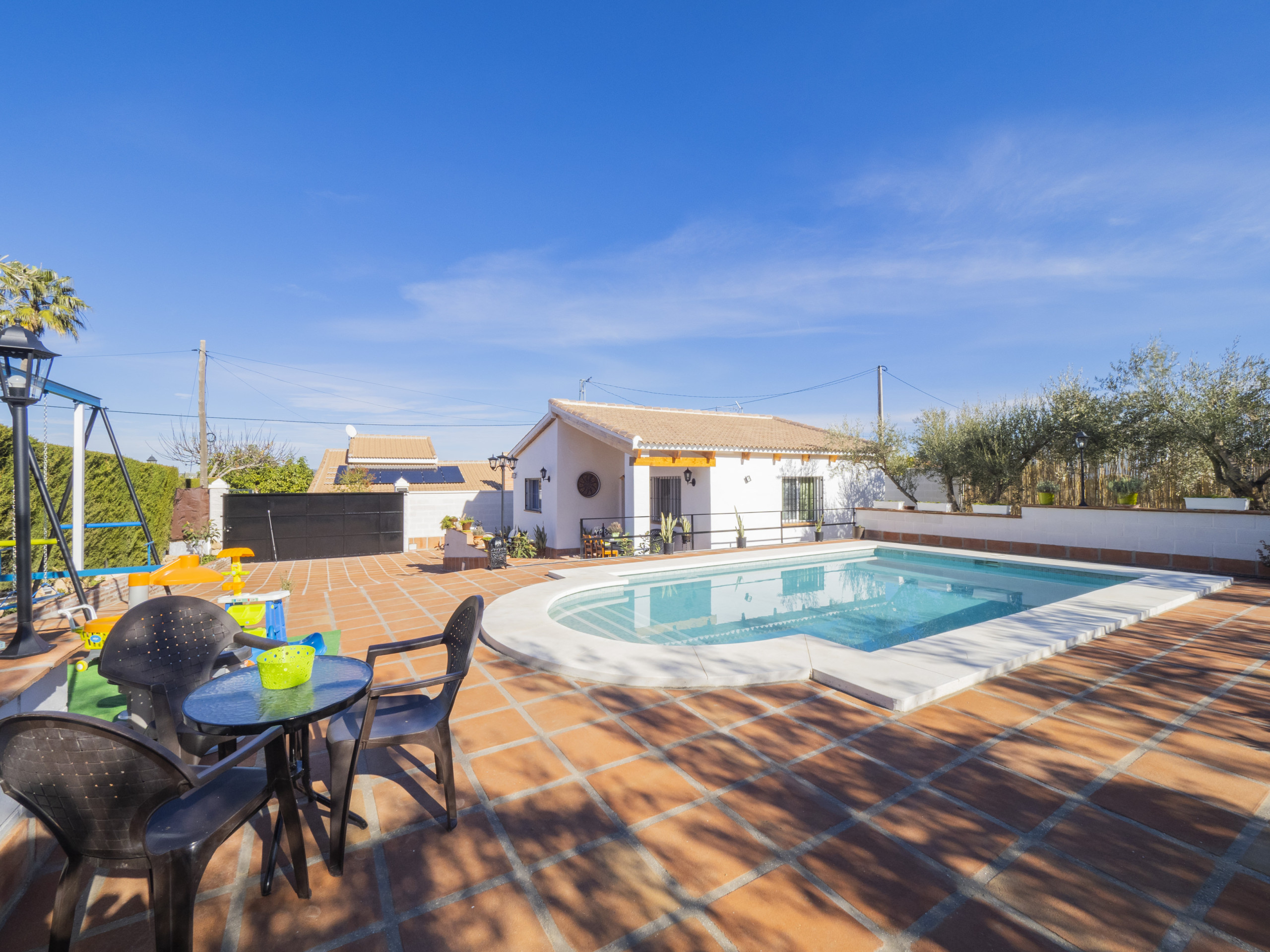 Rent Rural House in Alhaurín de la Torre Cubo's Casa Rural Entre Olivos del Azahar picture-4