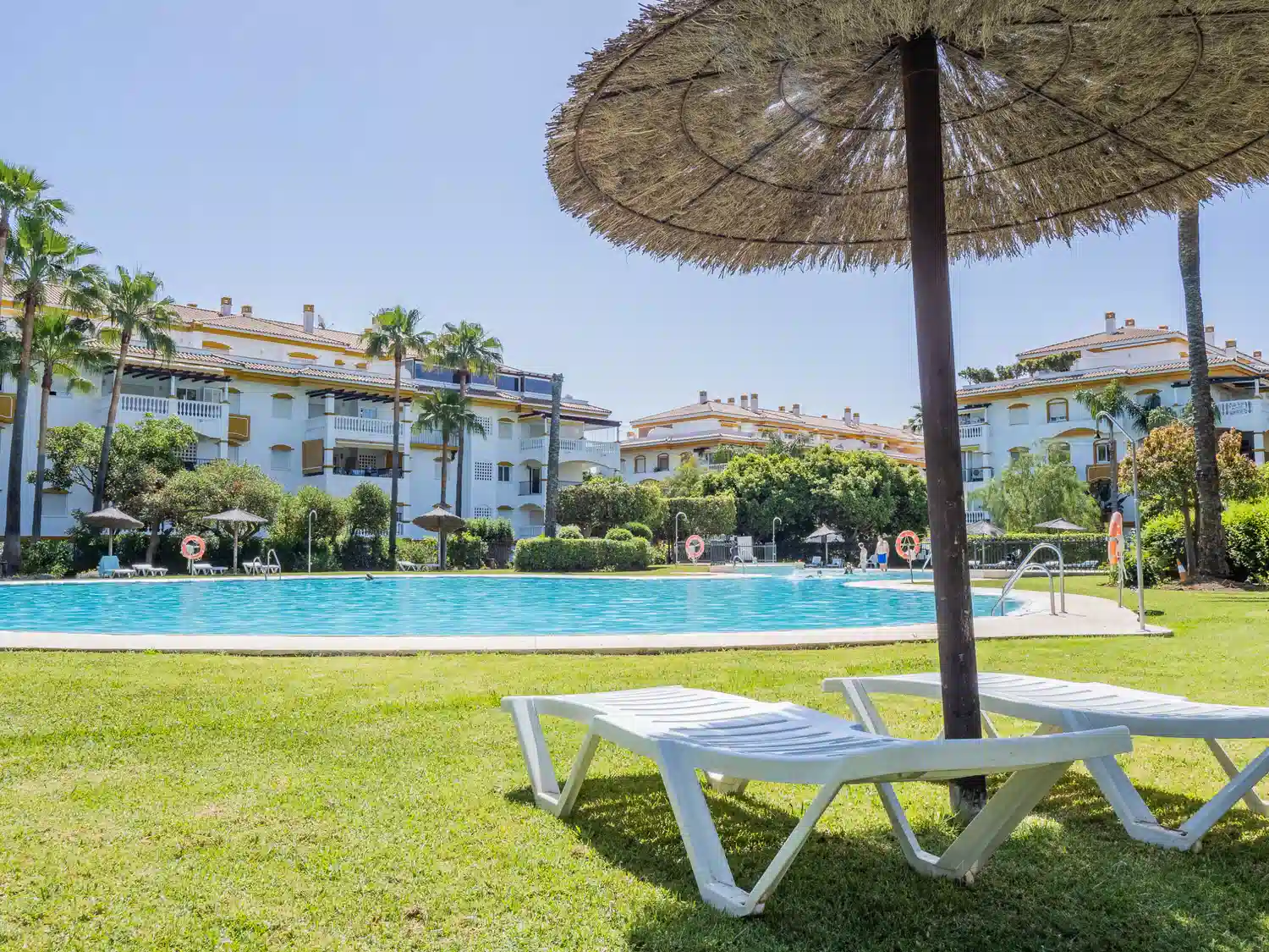 Alquilar Apartamento en Marbella Cubo's Apartamento Las Mimosas & Parking imagen-2