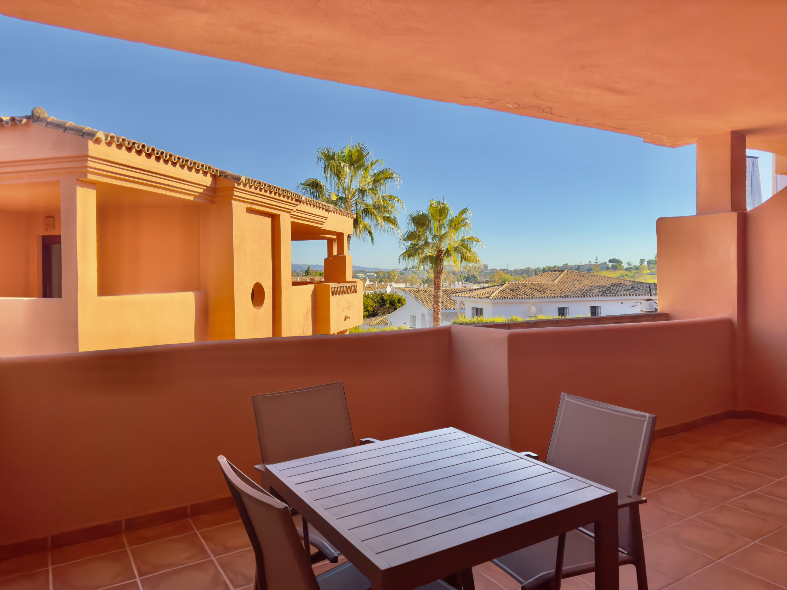 Alquilar Apartamento en Benahavis CLASSIC VIEW  T1 1322 imagen-2