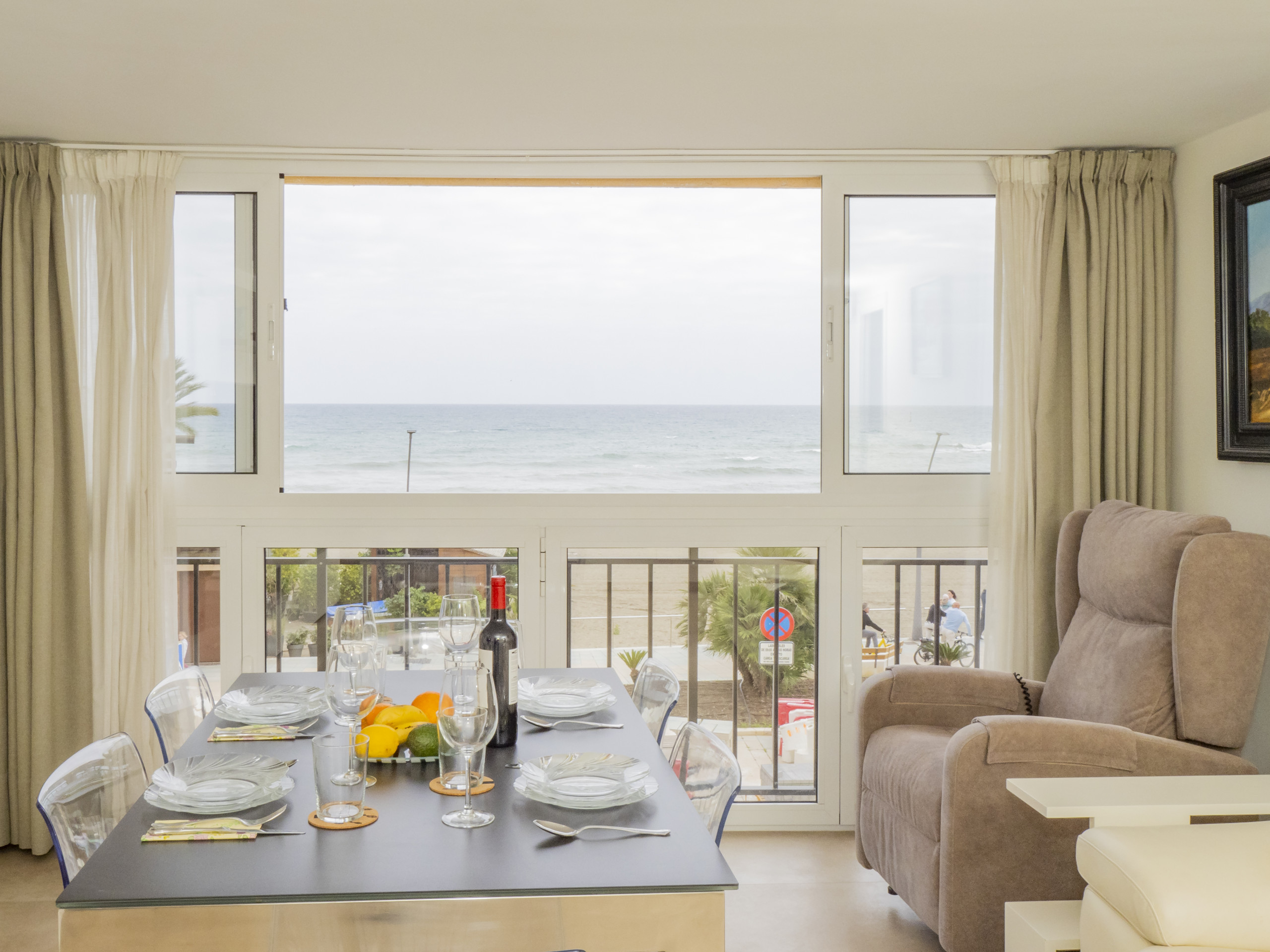 Location Appartement à Estepona Cubo's Estepona Oceanview Apartment & Free Parking photo-5