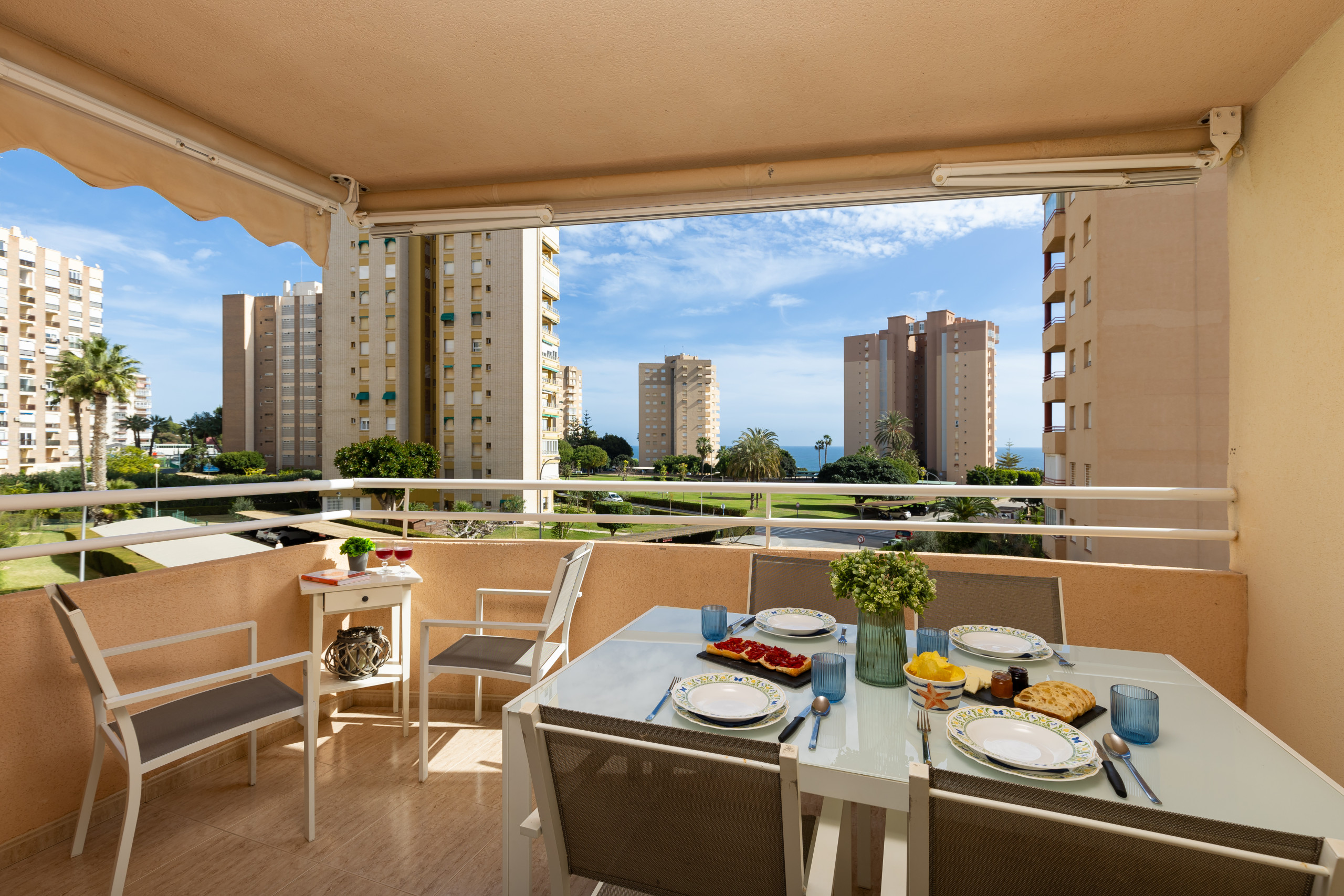 Alquilar Apartamento en Orihuela Costa True Colours by Fidalsa imagen-0