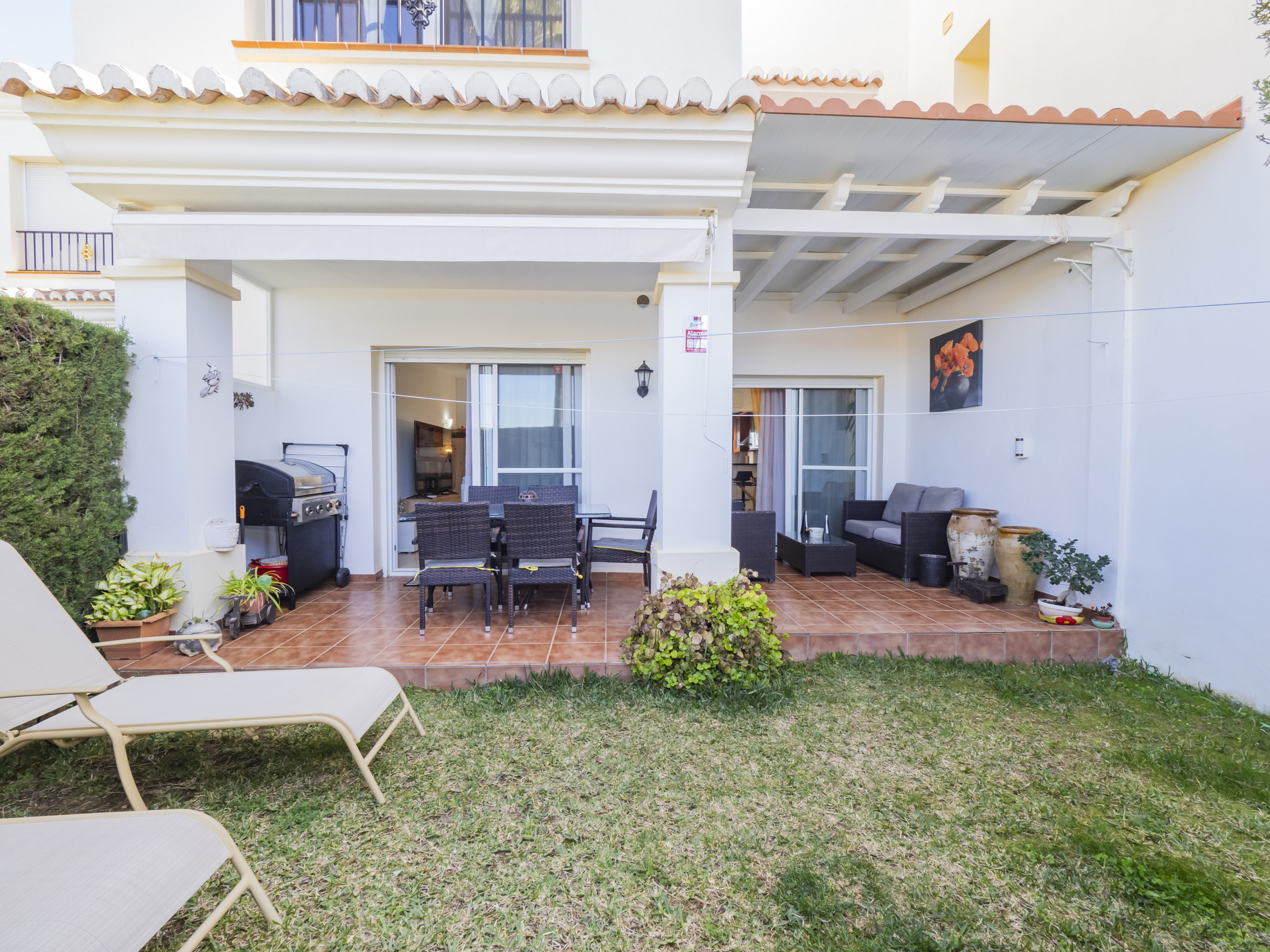 Rent Town house in Mijas Costa Cubo's Chaparral Townhouse & Community Pool picture-13