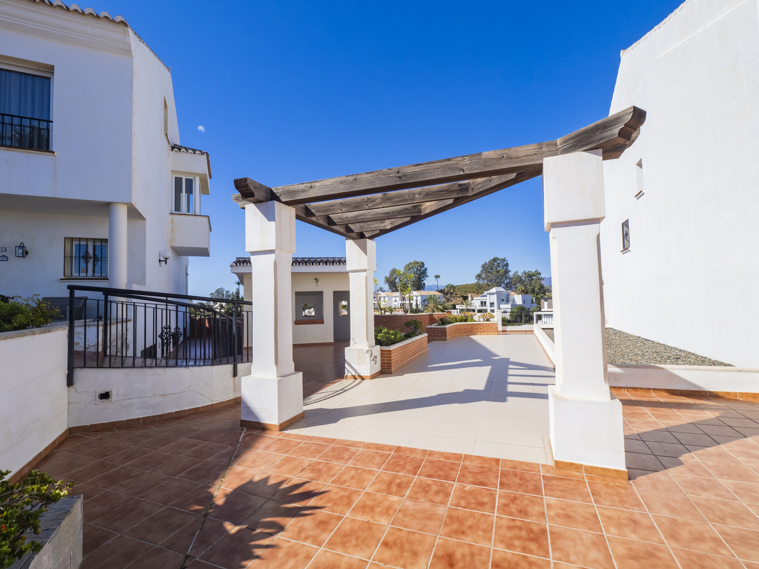 Halfvrijstaand huis in Mijas Costa buchen Cubo's Chaparral Townhouse & Community Pool Bild-38