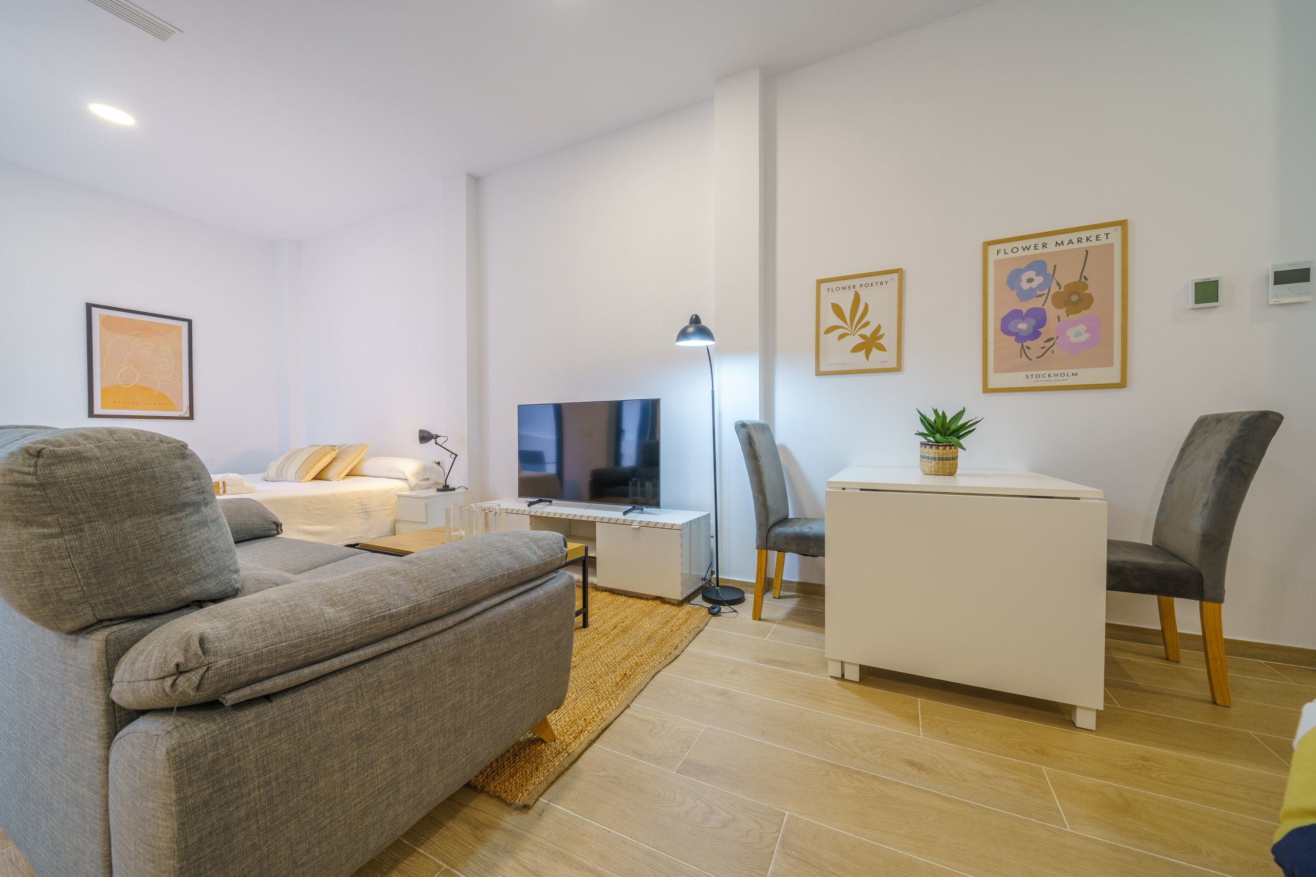 Alquilar Apartamento en Pineda de Mar HomeHolidaysRentals Mana - Costa Barcelona imagen-2