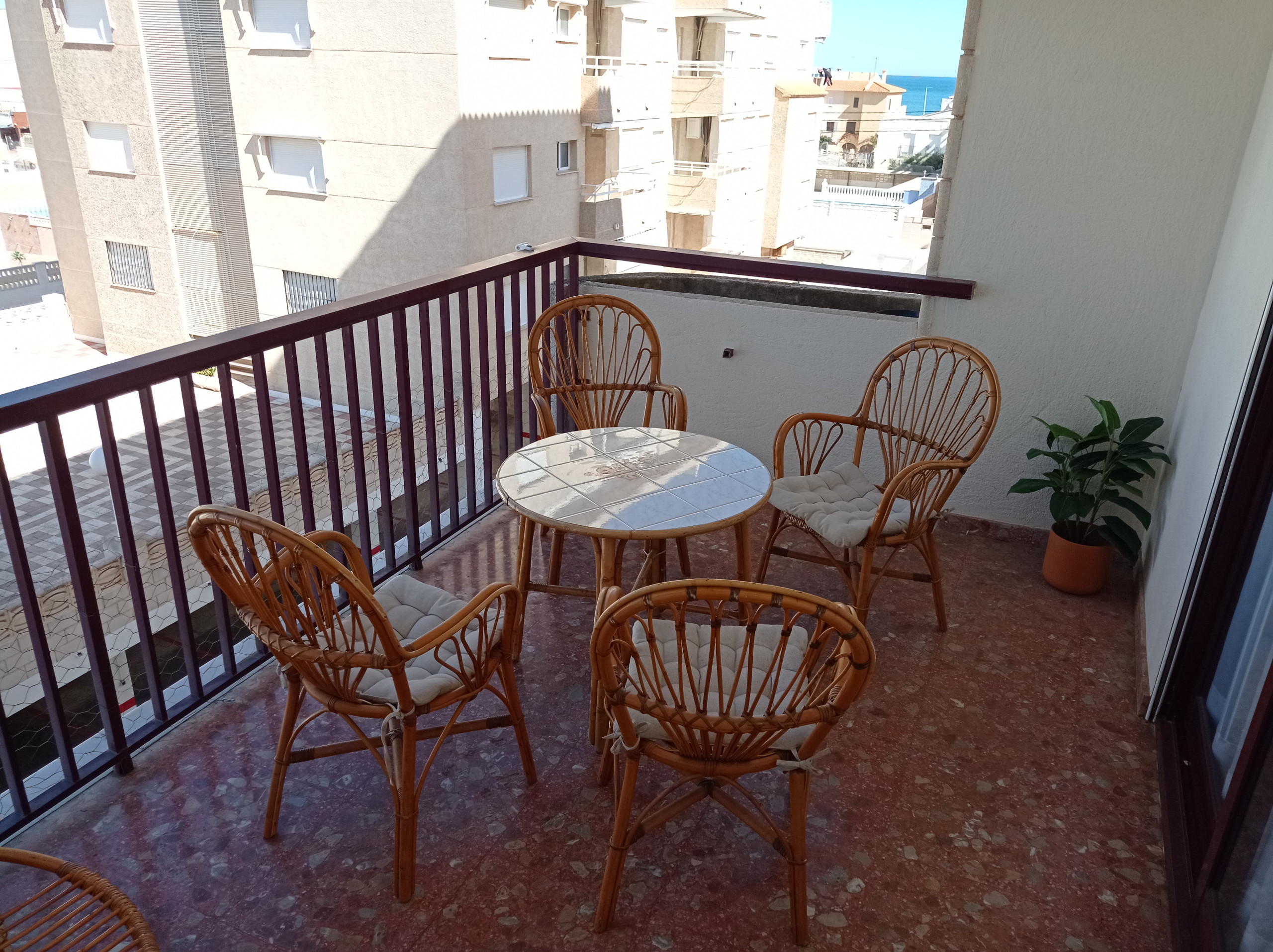 Rent Apartment in  Nereidas 3º pta.12 picture-6