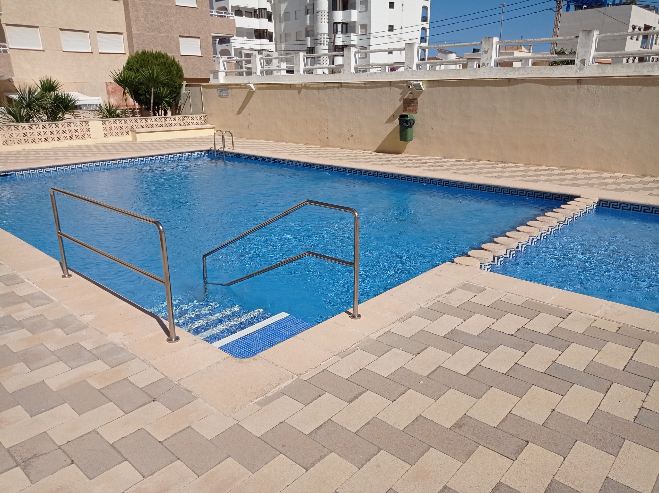 Rent Apartment in  Nereidas 3º pta.12 picture-0