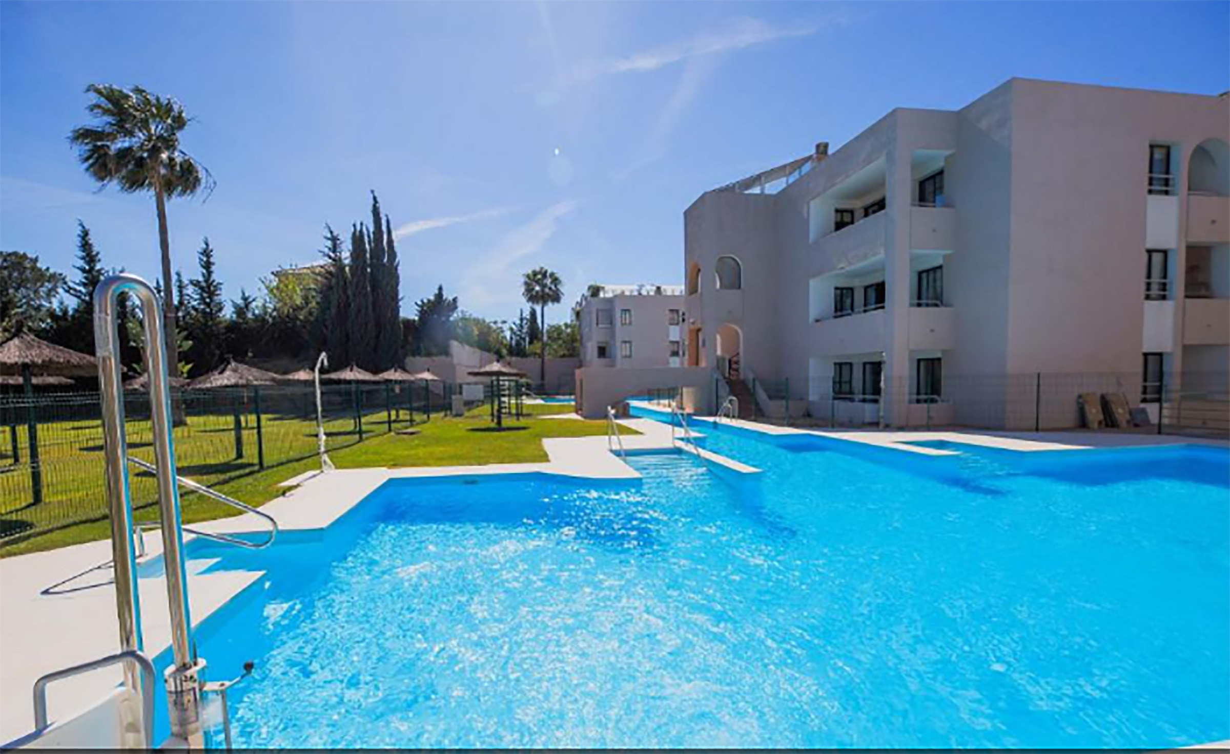 Rent Apartment in San Roque Royal Golf 309 I picture-6