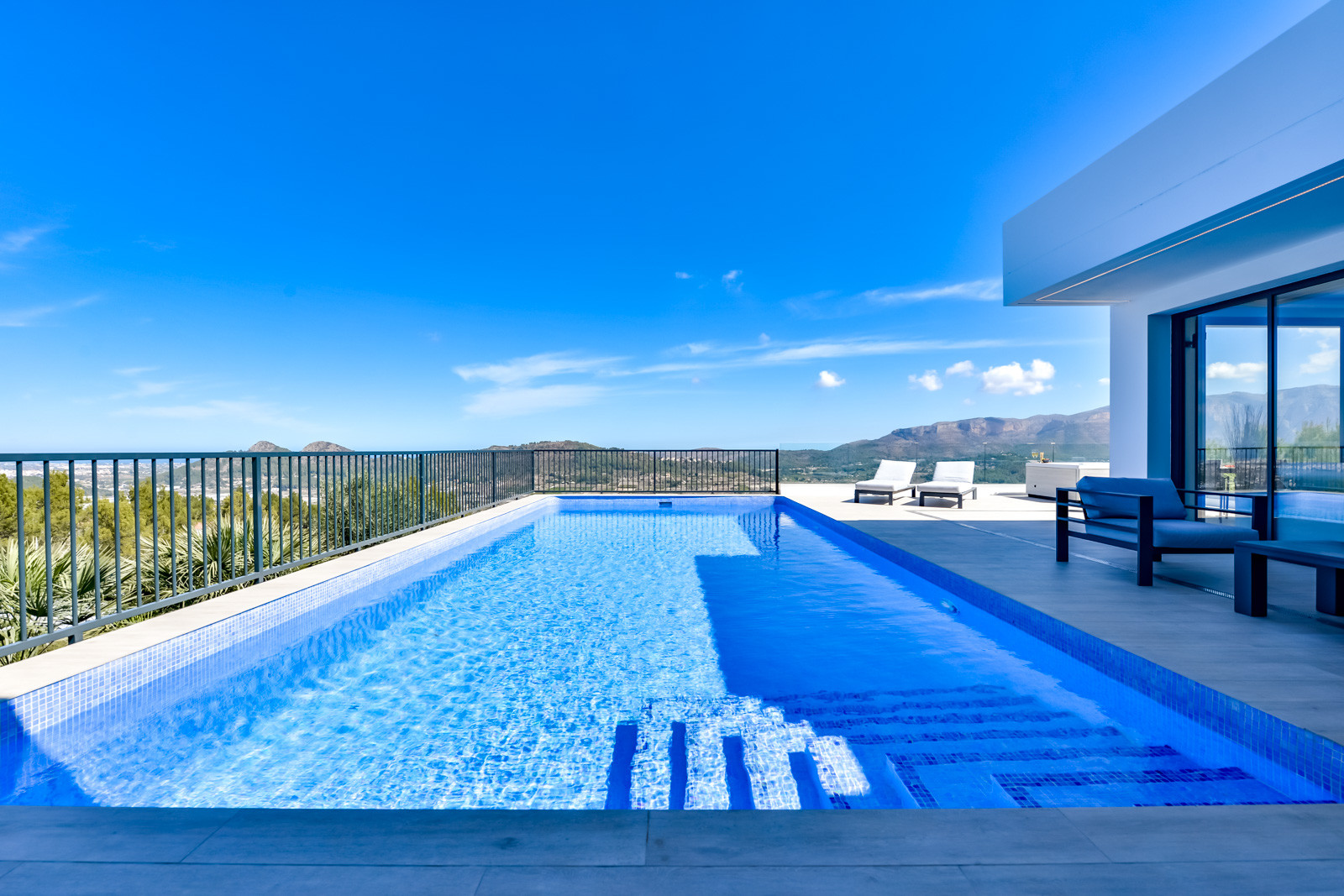 Rent Villa in Pedreguer Luxury Villa Skyline Pedreguer picture-33