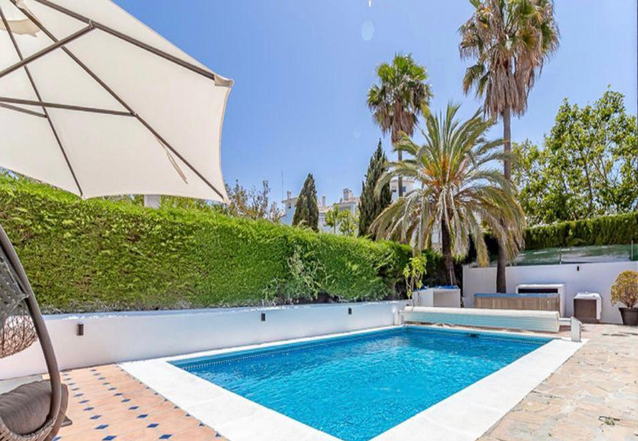 Villa in Marbella buchen GRR - spacious villa with private pool Bild-11