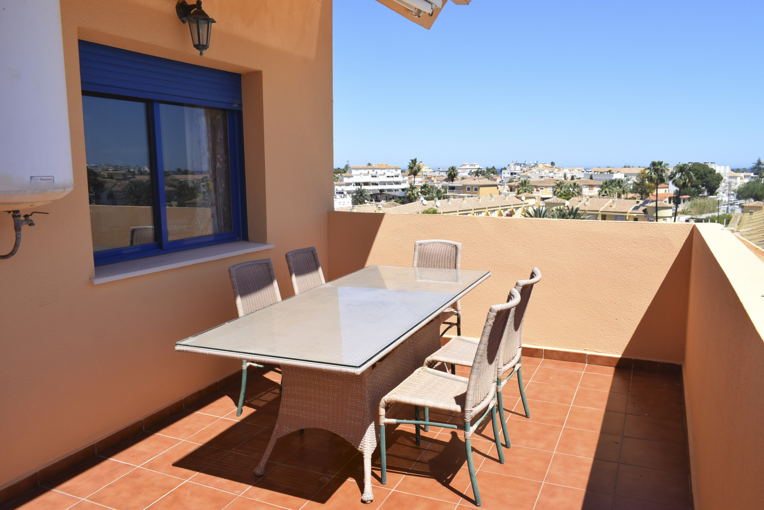 Rent Apartment in Denia AT2214 picture-4